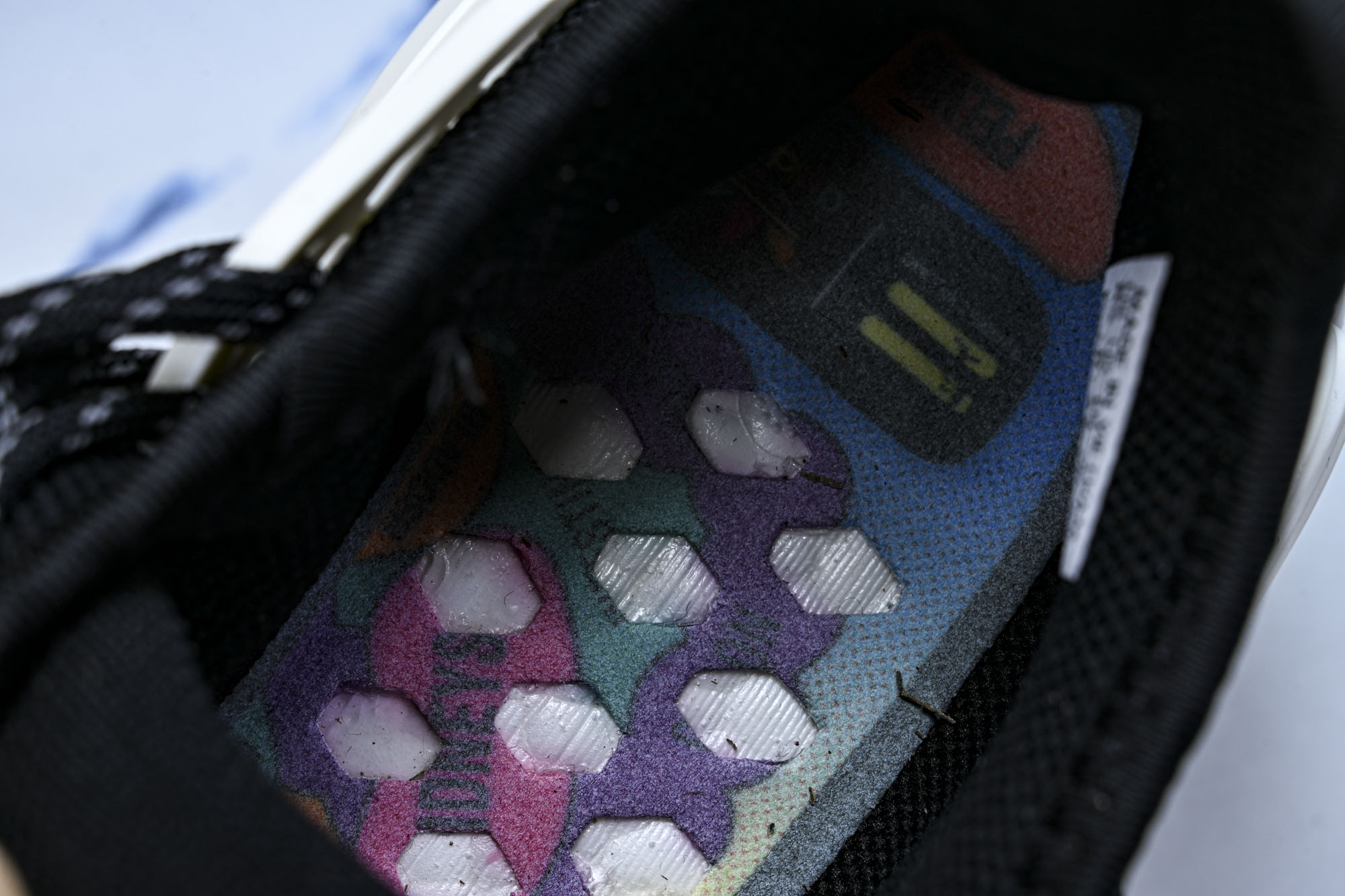 Adidas_阿迪达斯男女同款运动防滑轻便低帮休闲鞋D97921 #YZ013 36 36.5 37.5 38 38.5 Adidas_阿迪达斯男女同款运动防滑轻便低帮休闲鞋D97921 #YZ013 36 36.5 37.5 38 38.5
