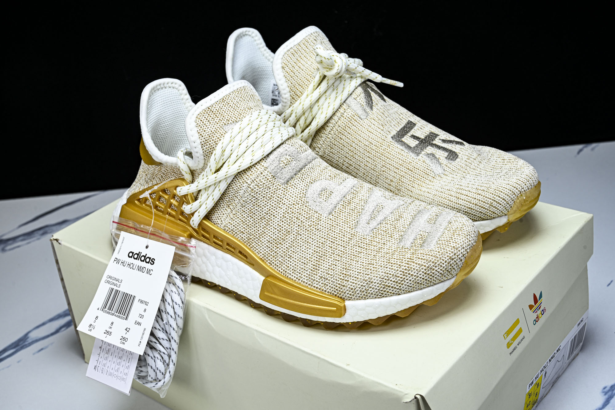 Adidas_阿迪达斯男女同款运动防滑轻便低帮休闲鞋F99762 #YZ013 40 40.5 41 42 42.5 4 Adidas_阿迪达斯男女同款运动防滑轻便低帮休闲鞋F99762 #YZ013 40 40.5 41 42 42.5 4