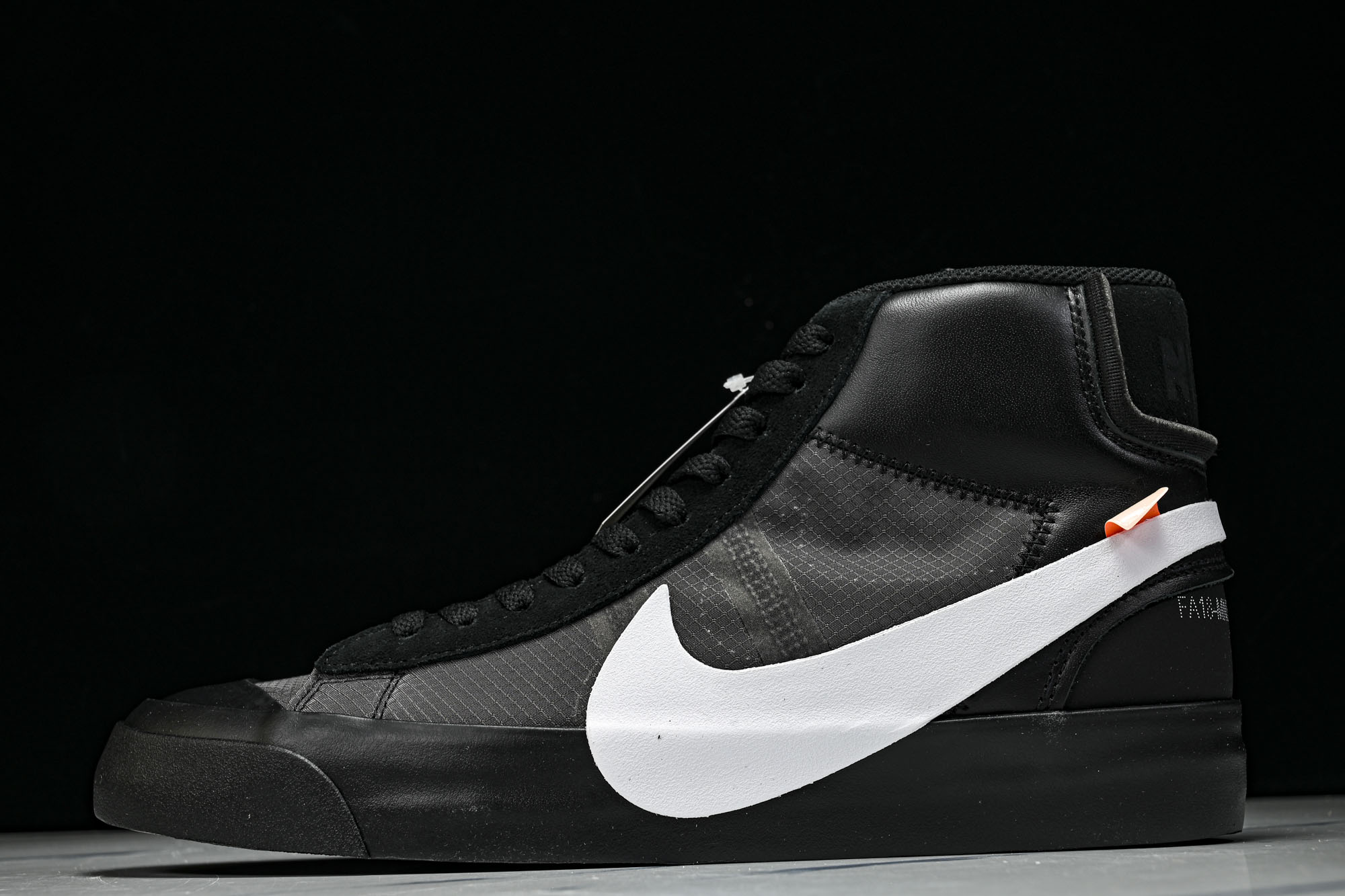 NK Blazer 2.0 x OWOff-White Grim Reaper OW联名限量板鞋 黑白 AA3832-0