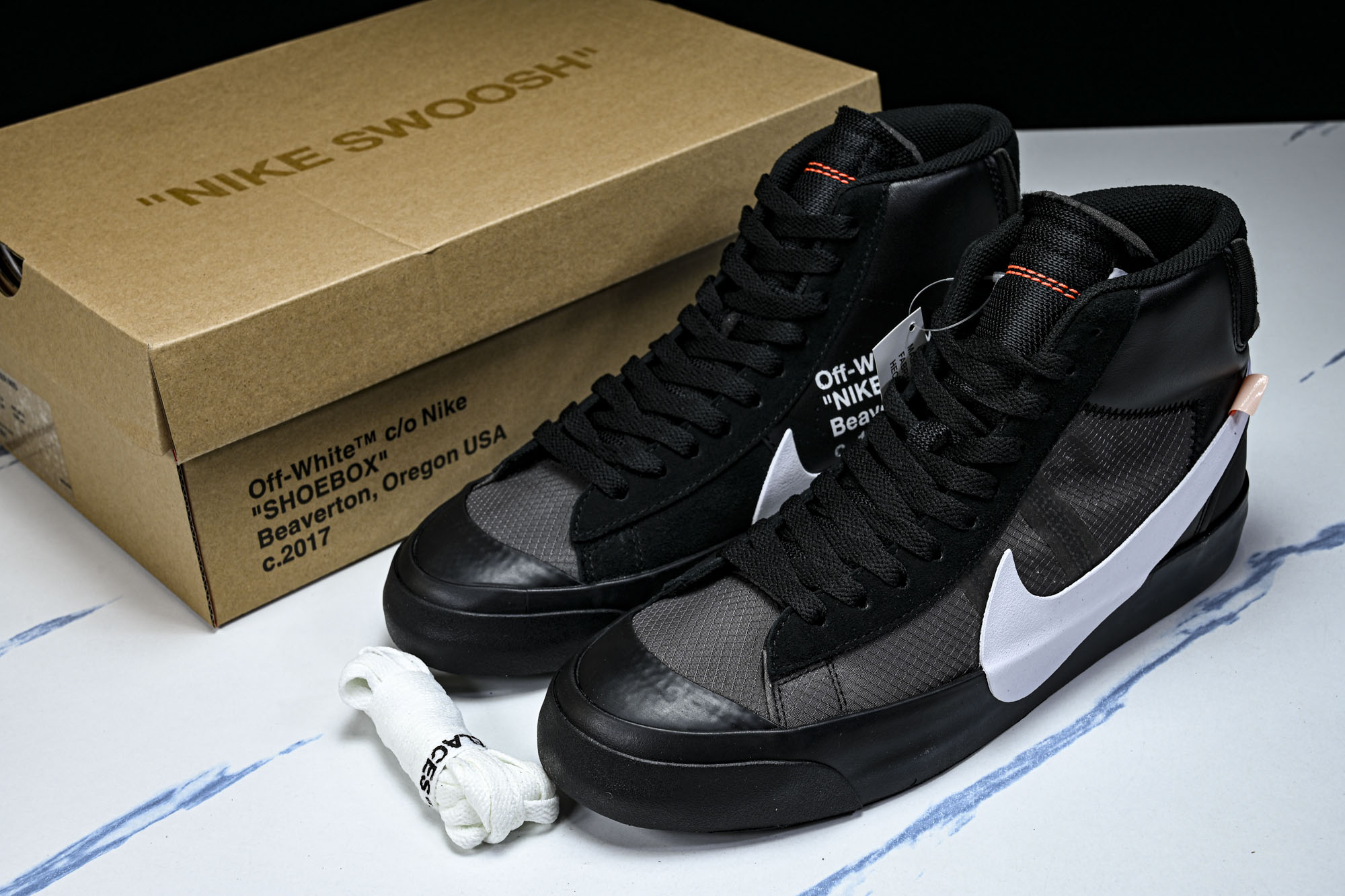 NK Blazer 2.0 x OWOff-White Grim Reaper OW联名限量板鞋 黑白 AA3832-0