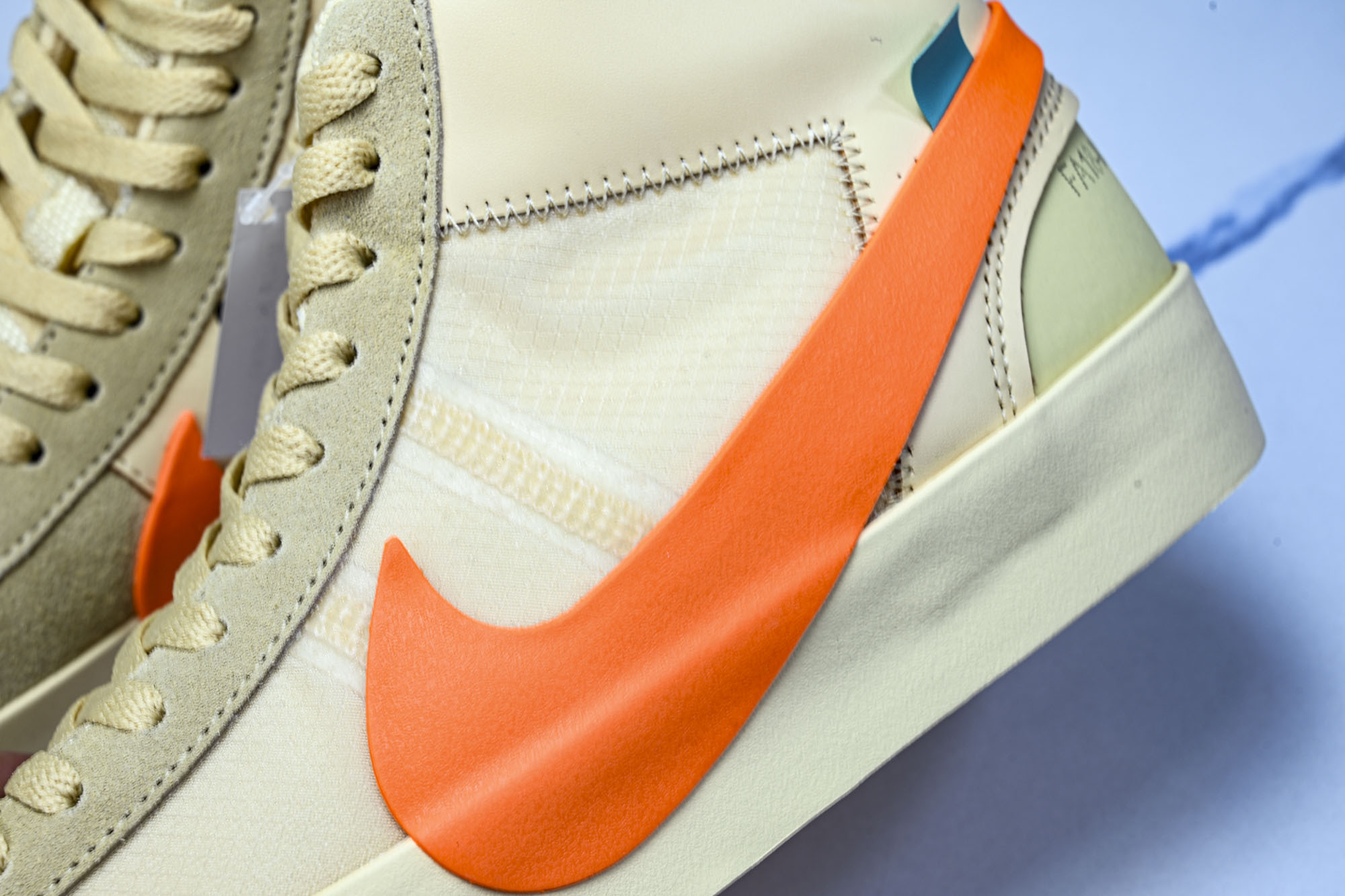 NK Blazer mid x OW ow联名男板鞋 万圣节 AA3832 700 #YZ020 36 36.5 37. NK Blazer mid x OW ow联名男板鞋 万圣节 AA3832 700 #YZ020 36 36.5 37.