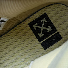 NK Blazer mid x OW ow联名男板鞋 万圣节 AA3832 700 #YZ020 36 36.5 37. NK Blazer mid x OW ow联名男板鞋 万圣节 AA3832 700 #YZ020 36 36.5 37.