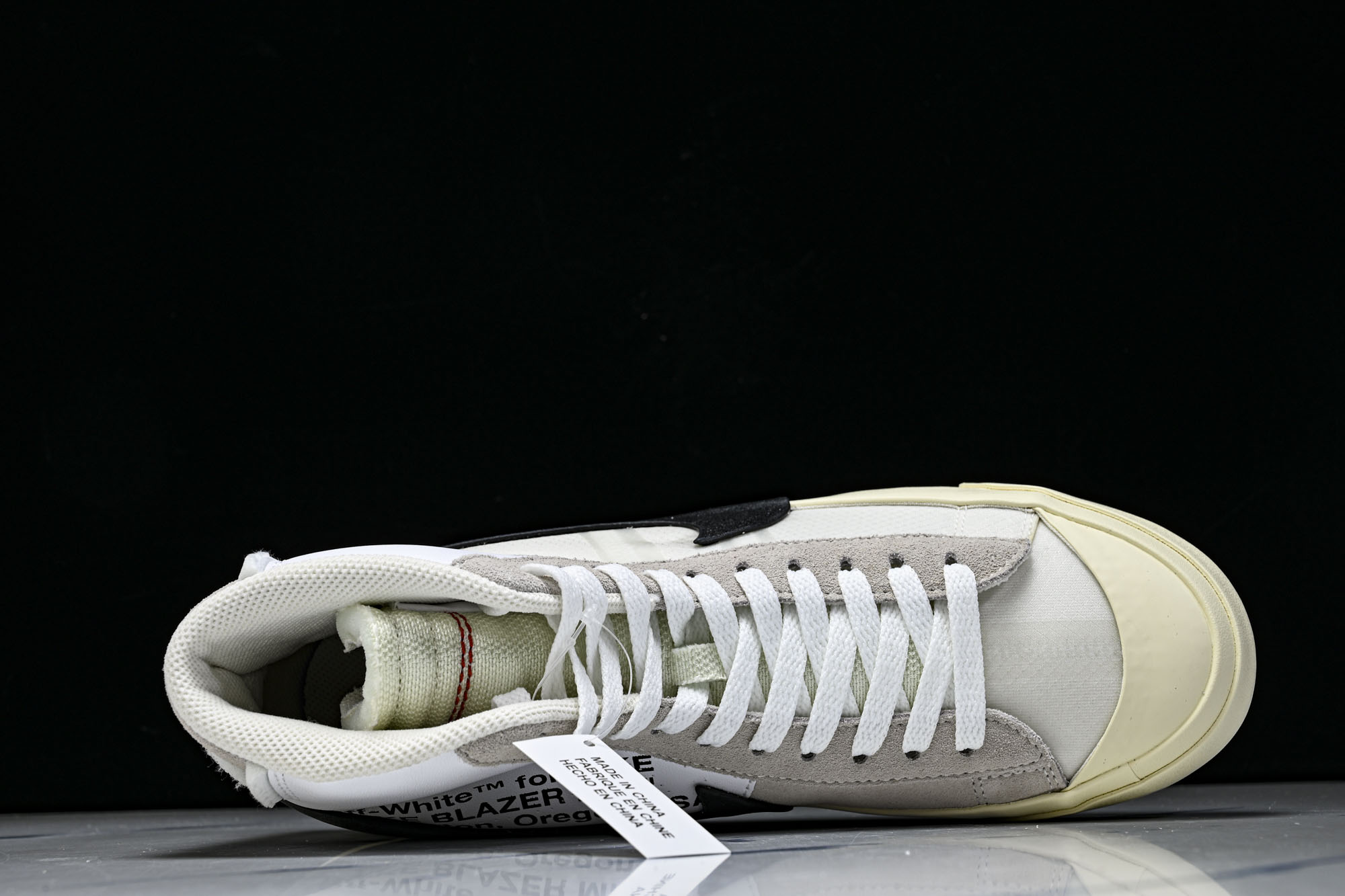 OW X NK Blazer Mid OW联名开拓者复古超限量滑板鞋 AA3832-100 #YZ020 36 36.5 OW X NK Blazer Mid OW联名开拓者复古超限量滑板鞋 AA3832-100 #YZ020 36 36.5