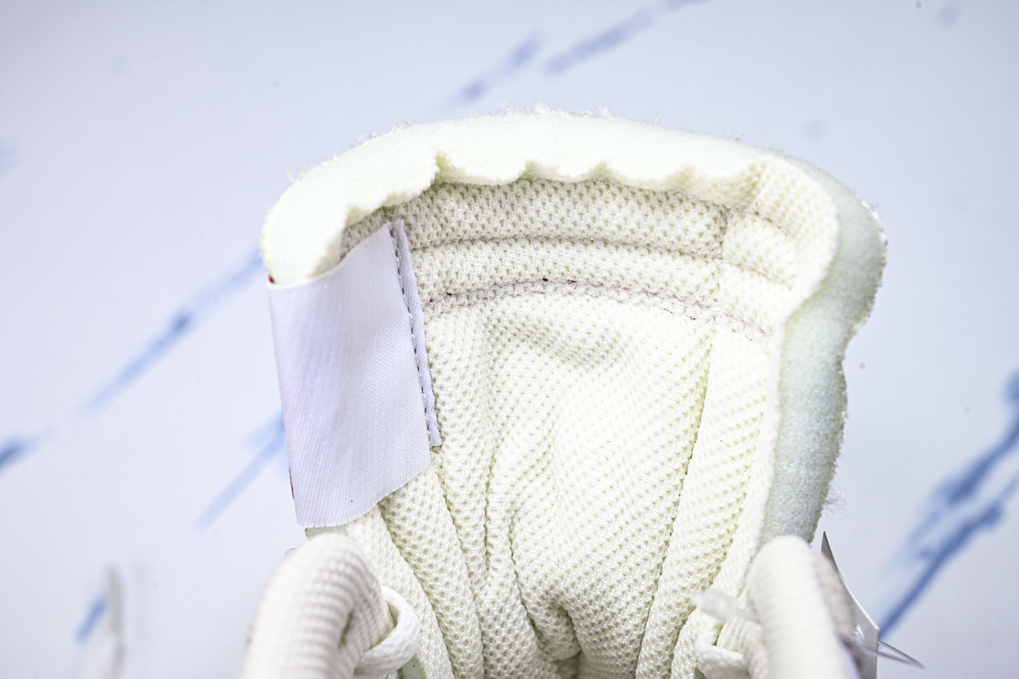 OW X NK Blazer Mid OW联名开拓者复古超限量滑板鞋 AA3832-100 #YZ020 36 36.5 OW X NK Blazer Mid OW联名开拓者复古超限量滑板鞋 AA3832-100 #YZ020 36 36.5