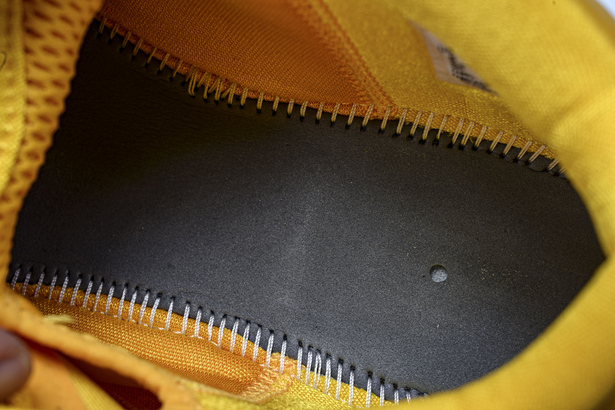 Nike耐克男士x Los Angeles Lakers Zoom Kobe 4 Protro sneakers 黑黄I