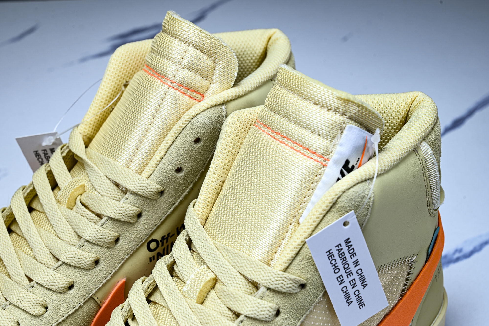 NK Blazer mid x OW ow联名男板鞋 万圣节 AA3832 700 #YZ013 40 40.5 41 NK Blazer mid x OW ow联名男板鞋 万圣节 AA3832 700 #YZ013 40 40.5 41