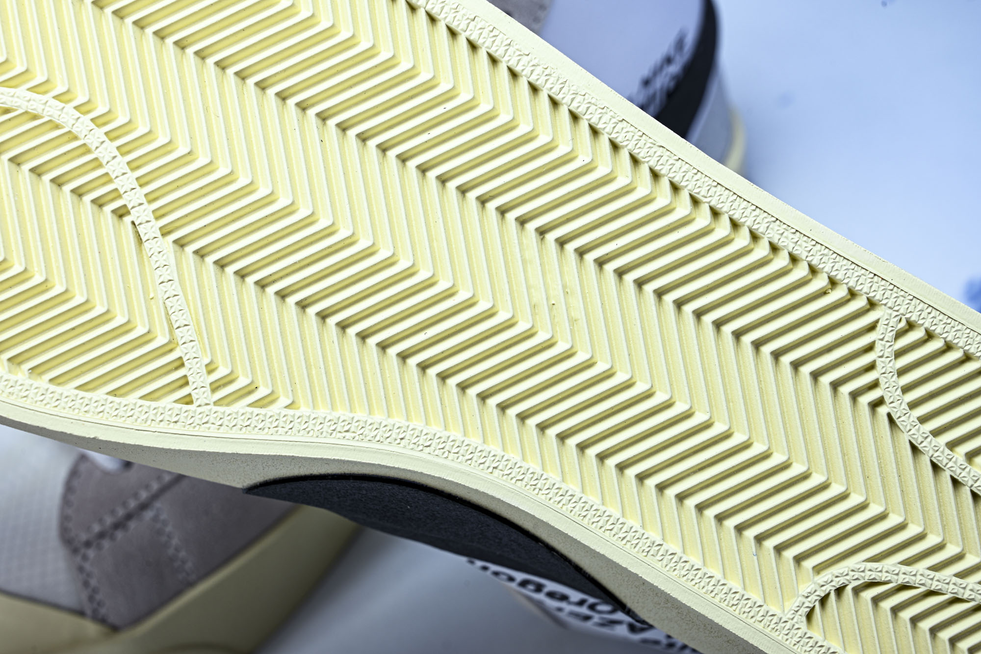 OW X NK Blazer Mid OW联名开拓者复古超限量滑板鞋 AA3832-100 #YZ013 40 40.5