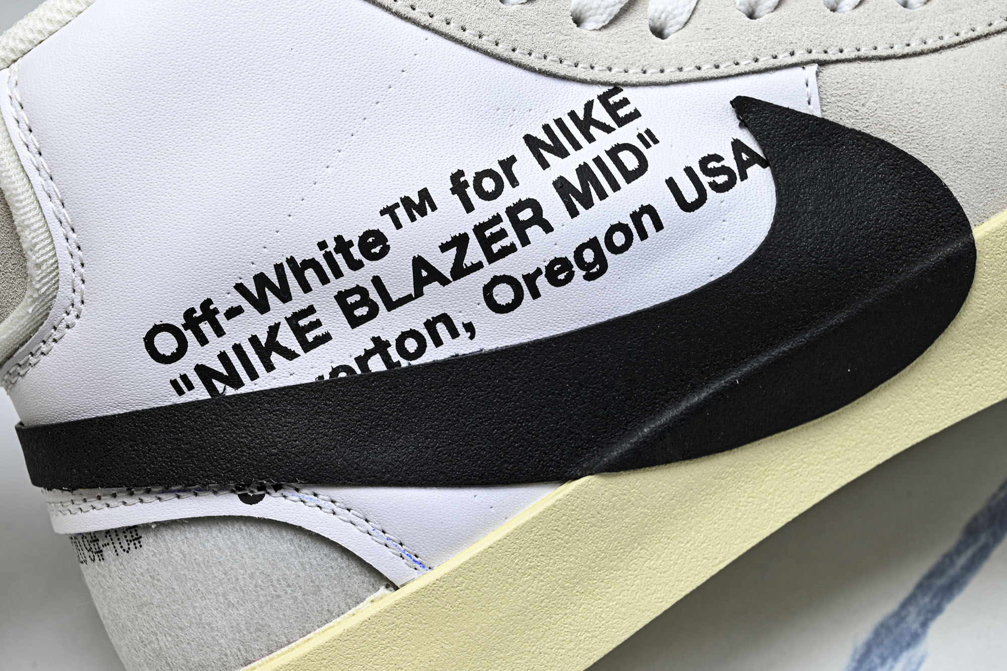 OW X NK Blazer Mid OW联名开拓者复古超限量滑板鞋 AA3832-100 #YZ013 40 40.5