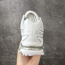 OG版 Salomon XT-6 GTX 萨洛蒙 户外越野防水白银 White Silver 运动跑步鞋 SALOMO OG版 Salomon XT-6 GTX 萨洛蒙 户外越野防水白银 White Silver 运动跑步鞋 SALOMO