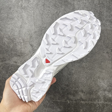 OG版 Salomon XT-6 GTX 萨洛蒙 户外越野防水白银 White Silver 运动跑步鞋 SALOMO OG版 Salomon XT-6 GTX 萨洛蒙 户外越野防水白银 White Silver 运动跑步鞋 SALOMO