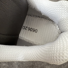 OG版 Salomon XT-6 GTX 萨洛蒙 户外越野防水白银 White Silver 运动跑步鞋 SALOMO OG版 Salomon XT-6 GTX 萨洛蒙 户外越野防水白银 White Silver 运动跑步鞋 SALOMO