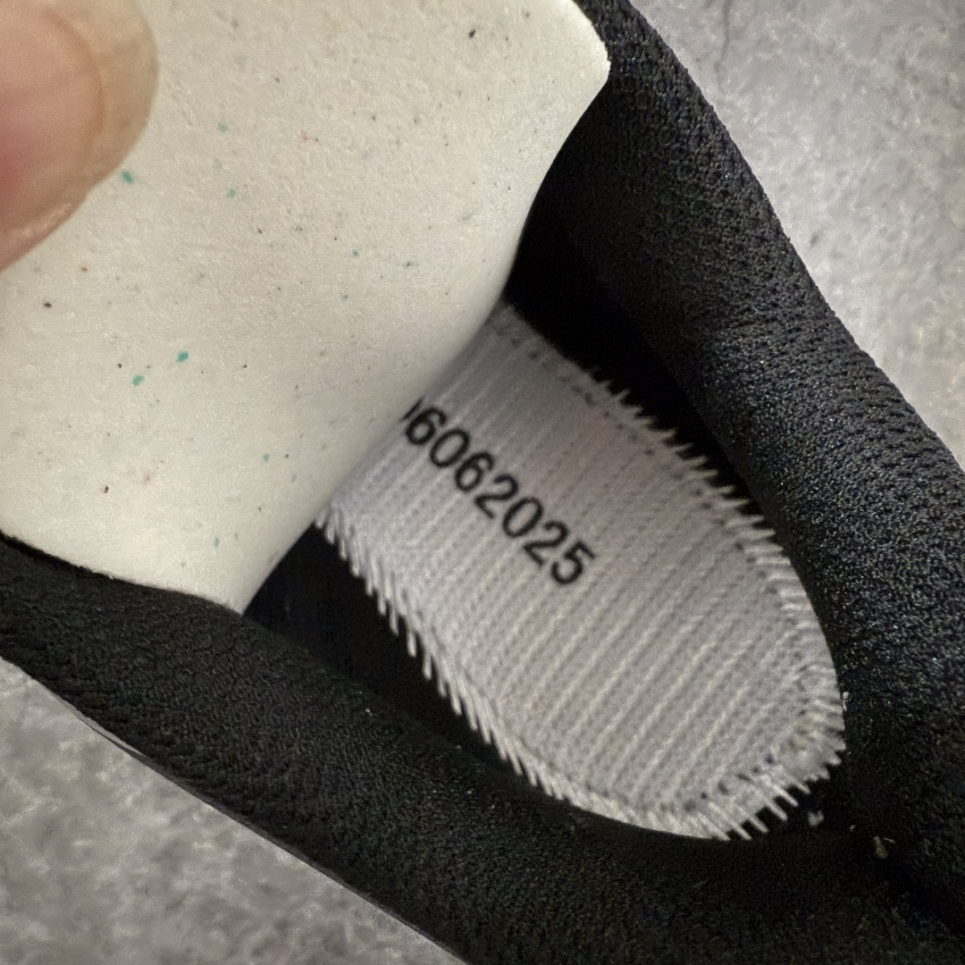 OG版 Salomon XT-6 户外越野 灰黑 Black Grey 运动跑步鞋  SALOMON萨洛蒙 XT-6 舒