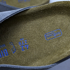 Birkenstock_勃肯 Boston Soft Footbed 男女勃肯半拖凉鞋 #YZ011 全新勃肯半拖 舒适 Birkenstock_勃肯 Boston Soft Footbed 男女勃肯半拖凉鞋 #YZ011 全新勃肯半拖 舒适