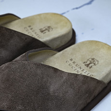 Brunello Cucinelli 七夕礼物春夏系列 男士绒面革交叉凉拖鞋_2V #YZ006 尺码:39 40 41 Brunello Cucinelli 七夕礼物春夏系列 男士绒面革交叉凉拖鞋_2V #YZ006 尺码:39 40 41