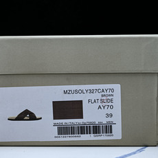 Brunello Cucinelli 七夕礼物春夏系列 男士绒面革交叉凉拖鞋_2V #YZ006 尺码:39 40 41 Brunello Cucinelli 七夕礼物春夏系列 男士绒面革交叉凉拖鞋_2V #YZ006 尺码:39 40 41