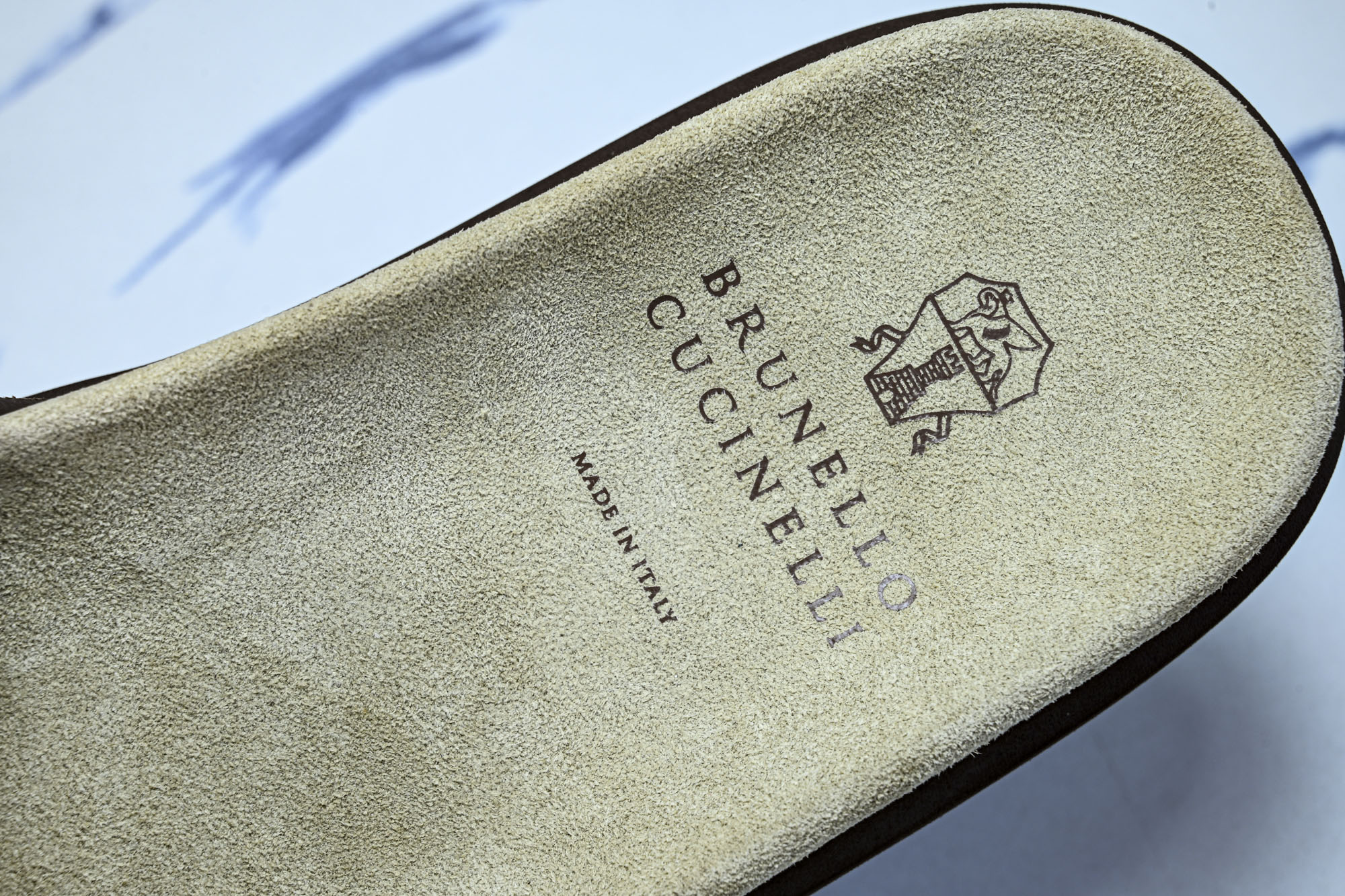 Brunello Cucinelli 七夕礼物春夏系列 男士绒面革交叉凉拖鞋_4 #YZ006 尺码:39 40 41 Brunello Cucinelli 七夕礼物春夏系列 男士绒面革交叉凉拖鞋_4 #YZ006 尺码:39 40 41