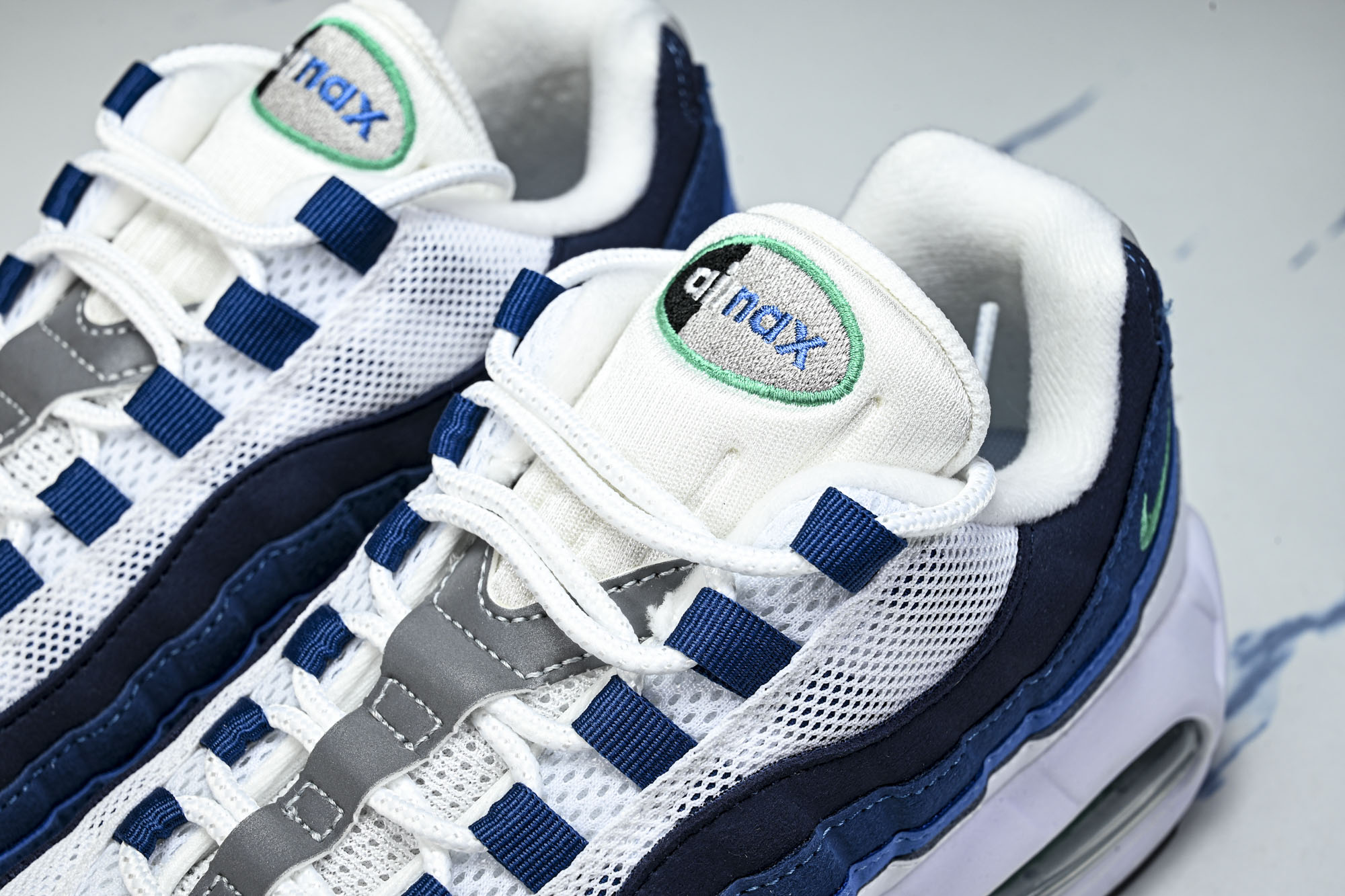 Nike Air Max 95 复古减震气垫跑鞋IH7855-100 #YZ002-12 #全部配色原鞋原尺码开发生产极