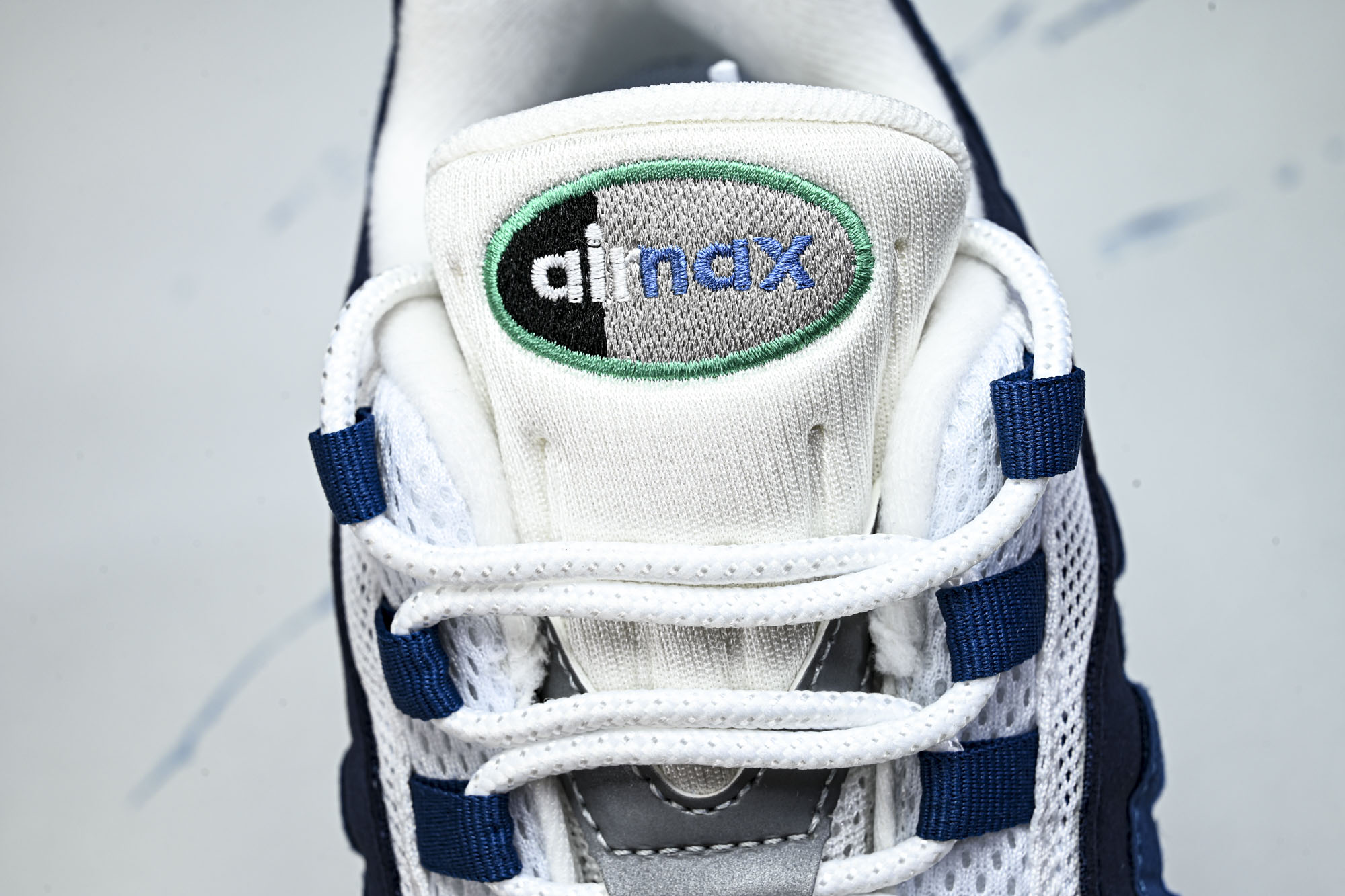 Nike Air Max 95 复古减震气垫跑鞋IH7855-100 #YZ002-12 #全部配色原鞋原尺码开发生产极