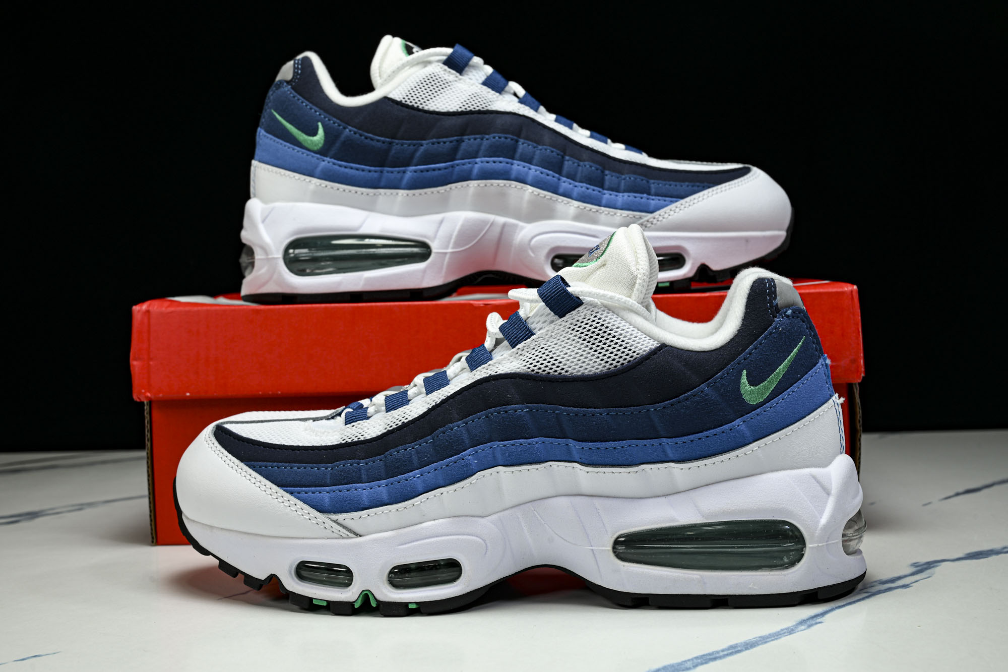 Nike Air Max 95 复古减震气垫跑鞋IH7855-100 #YZ002-12 #全部配色原鞋原尺码开发生产极