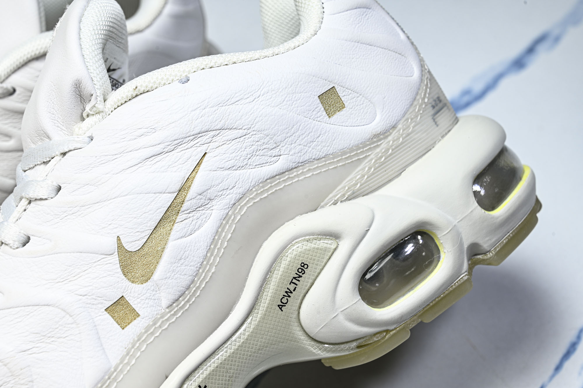 ACW_ x Nike Air Max Plus 全头层 耐克复古气垫跑鞋 FD7855-002 #YZ020 39 4 ACW_ x Nike Air Max Plus 全头层 耐克复古气垫跑鞋 FD7855-002 #YZ020 39 4