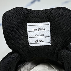 Thom Browne x Asics Gel-Kayano 14 联名款 亚瑟士运动休闲透气专业跑鞋 1203B110 Thom Browne x Asics Gel-Kayano 14 联名款 亚瑟士运动休闲透气专业跑鞋 1203B110