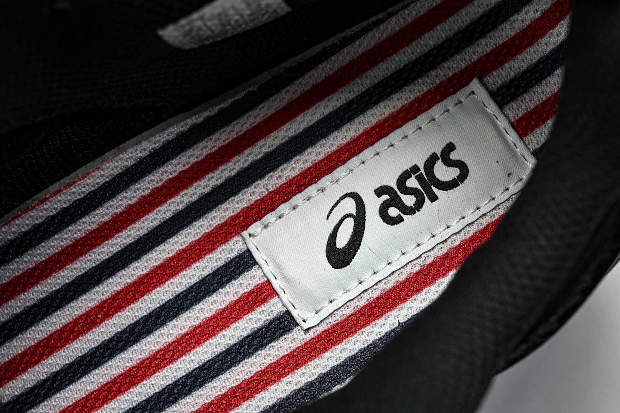 Thom Browne x Asics Gel-Kayano 14 联名款 亚瑟士运动休闲透气专业跑鞋 1203B110 Thom Browne x Asics Gel-Kayano 14 联名款 亚瑟士运动休闲透气专业跑鞋 1203B110
