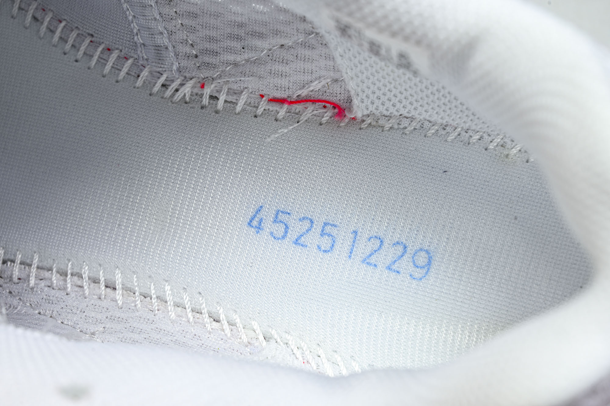 THOM BROWNE X ASICS 联名系列GEL-KAYANO 14男女同款运动休闲鞋1203B291-100 # THOM BROWNE X ASICS 联名系列GEL-KAYANO 14男女同款运动休闲鞋1203B291-100 #