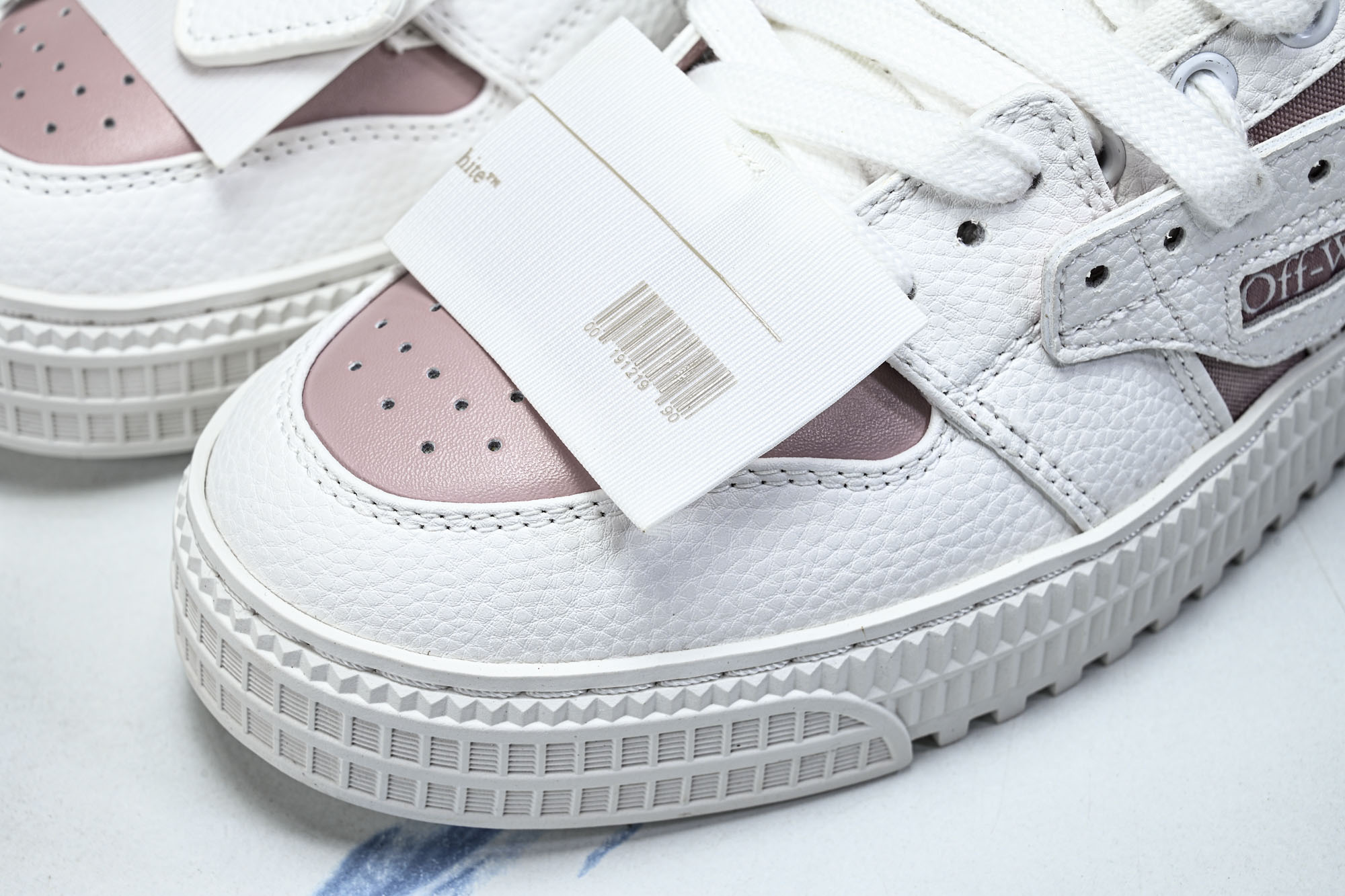 OFF-WHITE Out Of Office 3.0 Court 箭头板鞋 小牛鞋休闲运动鞋 #YZ002 36 37 OFF-WHITE Out Of Office 3.0 Court 箭头板鞋 小牛鞋休闲运动鞋 #YZ002 36 37