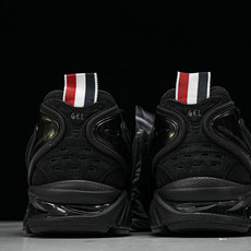 THOM BROWNE X ASICS 联名系列GEL-KAYANO 14男女同款运动休闲鞋1203B110-001 # THOM BROWNE X ASICS 联名系列GEL-KAYANO 14男女同款运动休闲鞋1203B110-001 #