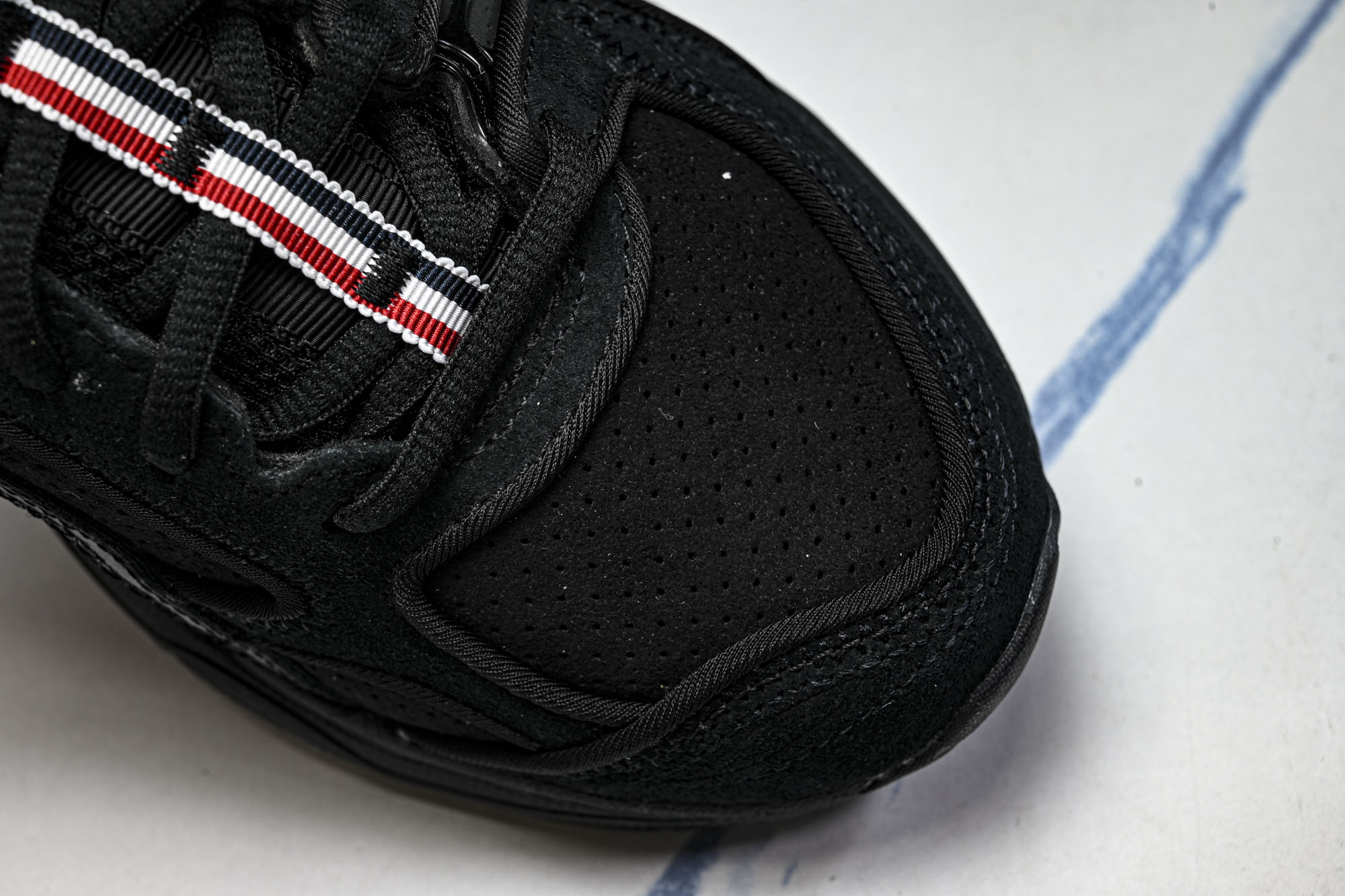 THOM BROWNE X ASICS 联名系列GEL-KAYANO 14男女同款运动休闲鞋1203B110-001 # THOM BROWNE X ASICS 联名系列GEL-KAYANO 14男女同款运动休闲鞋1203B110-001 #