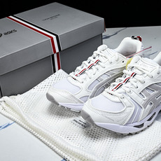 THOM BROWNE X ASICS 联名系列GEL-KAYANO 14男女同款运动休闲鞋1203B291-100 # THOM BROWNE X ASICS 联名系列GEL-KAYANO 14男女同款运动休闲鞋1203B291-100 #