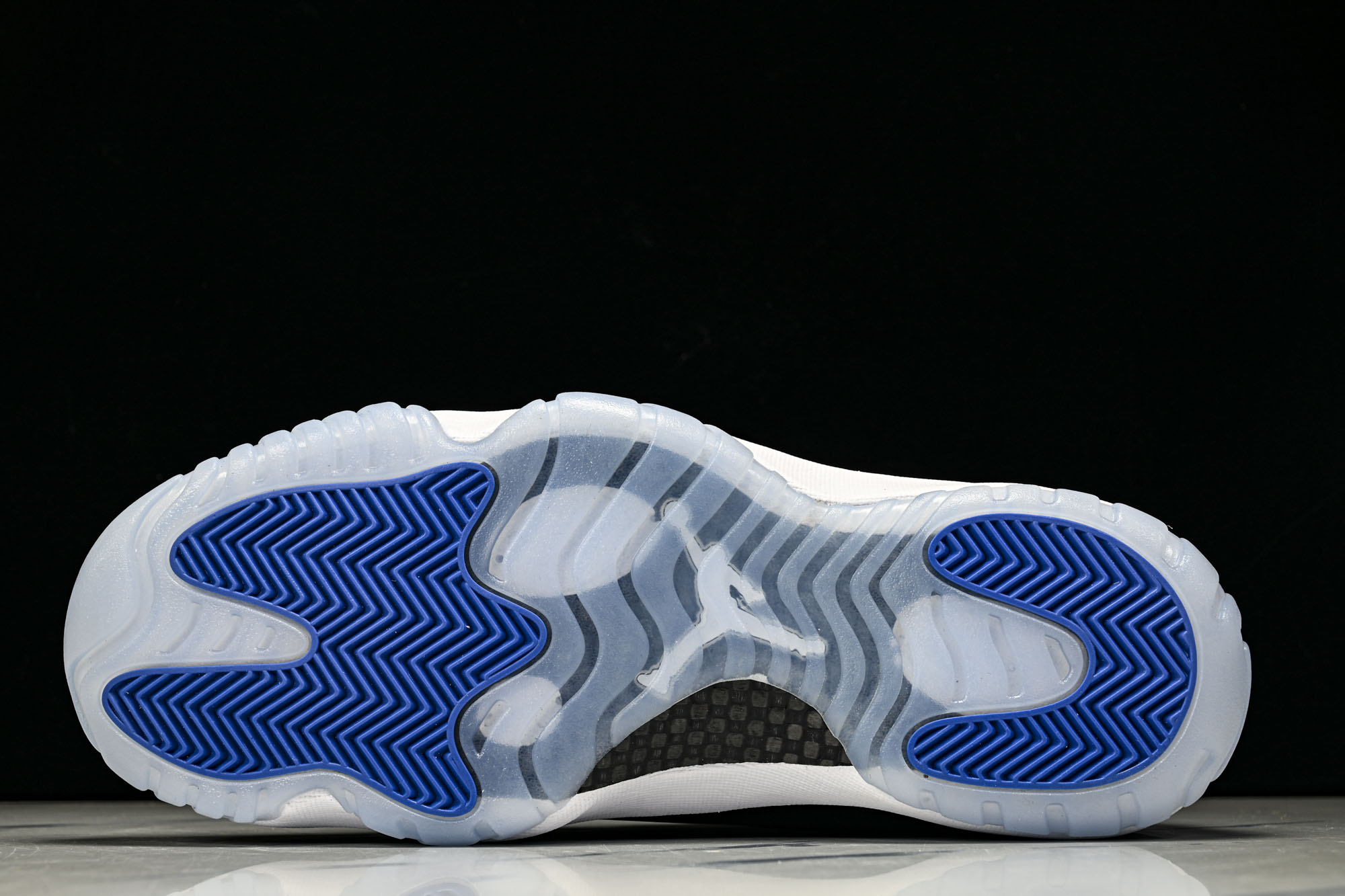 【原厂版】Air Jordan 11 “Space Jam”BlackVarsity Royal-White AJ11 【原厂版】Air Jordan 11 “Space Jam”BlackVarsity Royal-White AJ11