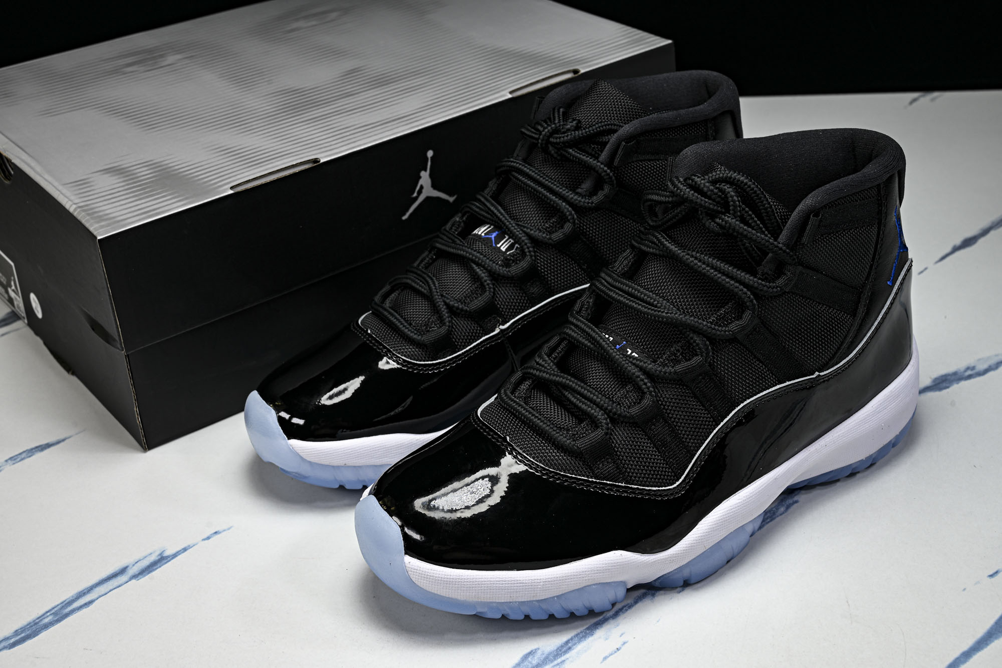 【原厂版】Air Jordan 11 “Space Jam”BlackVarsity Royal-White AJ11 【原厂版】Air Jordan 11 “Space Jam”BlackVarsity Royal-White AJ11