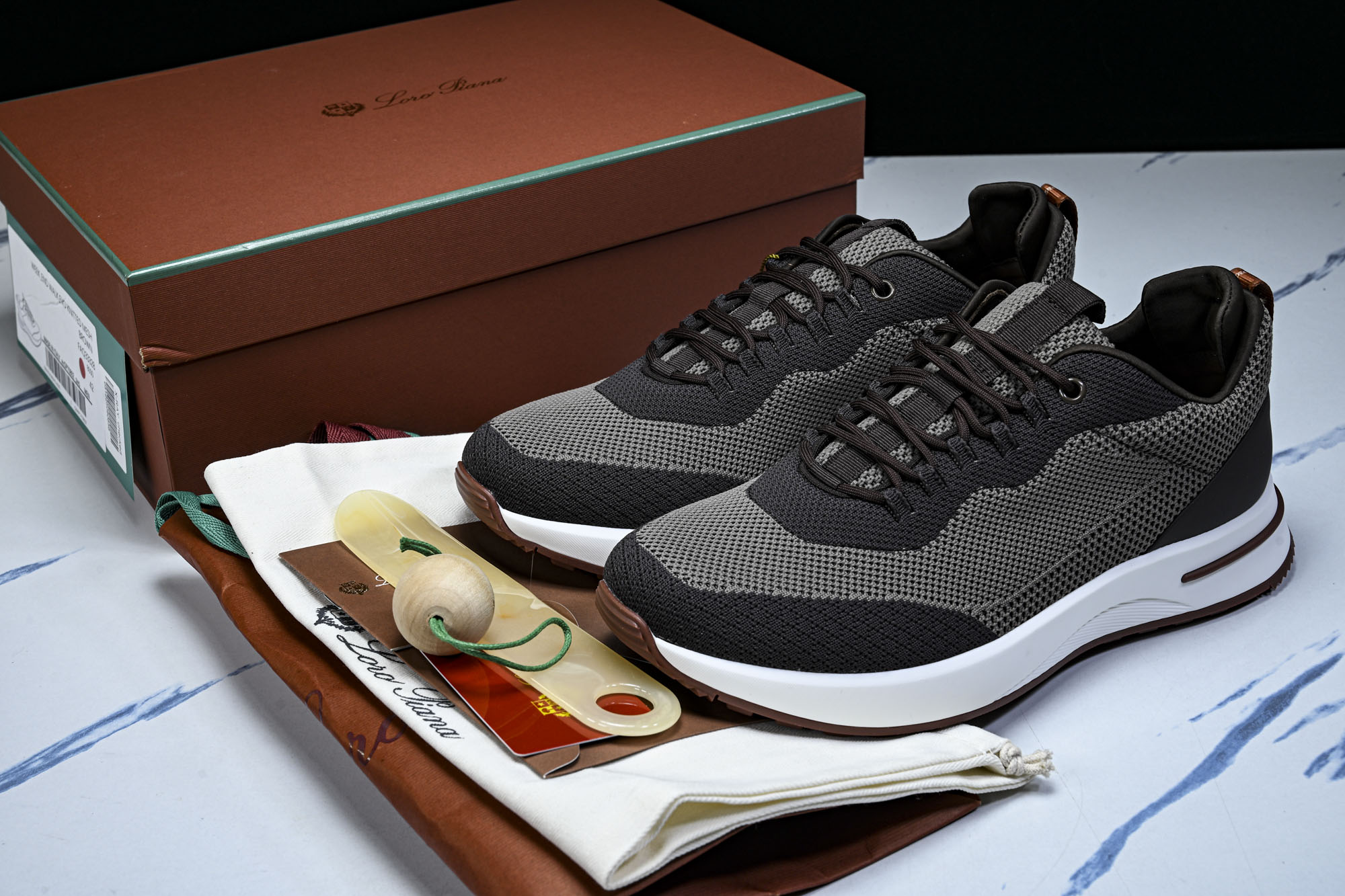 Loro piana_诺悠翩雅男鞋网面透气牛皮针织运动鞋系带跑鞋26新款 #YZ006 尺码: 39 40 41 42 Loro piana_诺悠翩雅男鞋网面透气牛皮针织运动鞋系带跑鞋26新款 #YZ006 尺码: 39 40 41 42