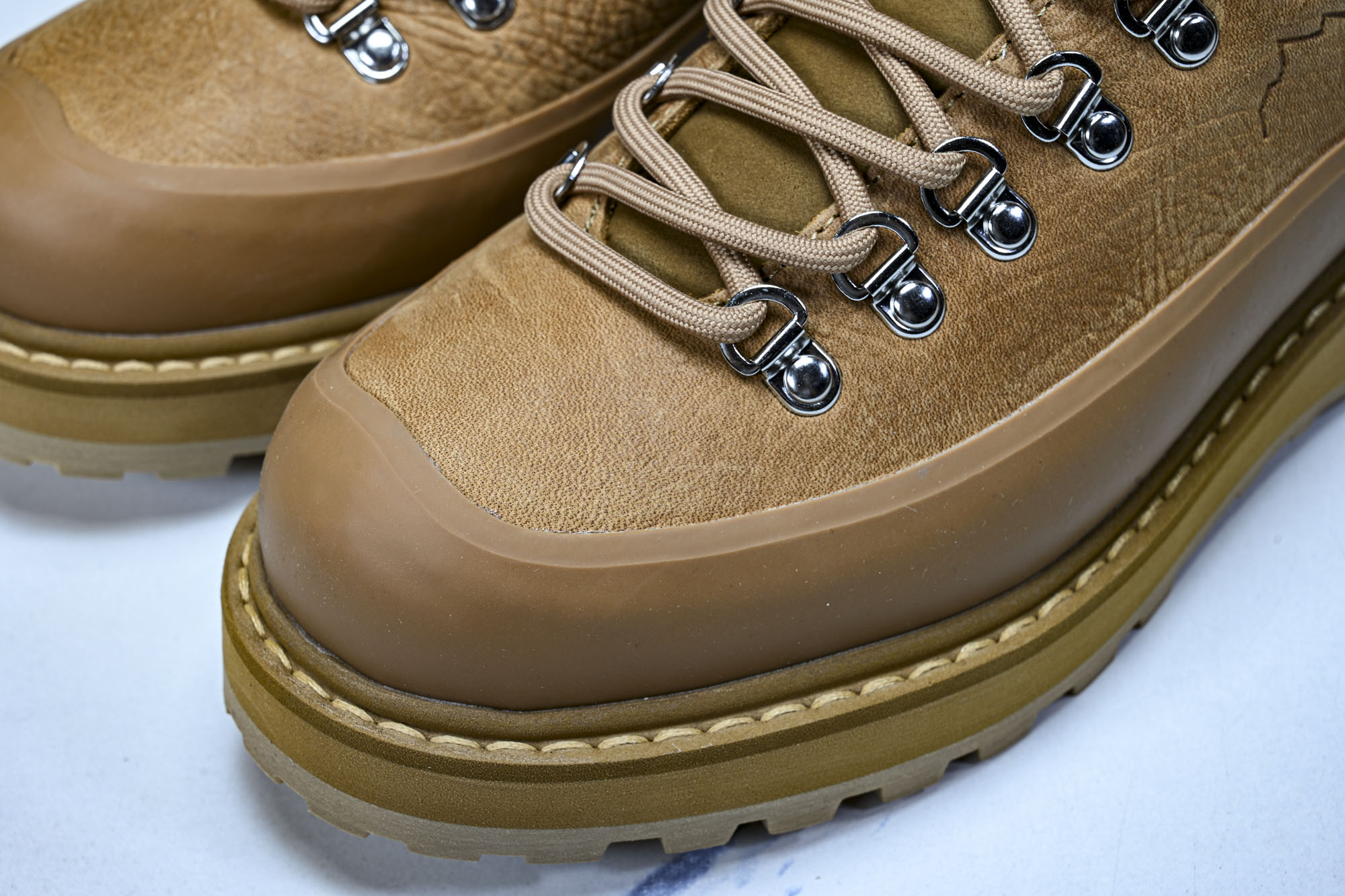 DIEMME x Bshop 联名CORNARO DUE GOMMA 意大利制麂皮户外登山靴_2 #YZ011 尺码:3 DIEMME x Bshop 联名CORNARO DUE GOMMA 意大利制麂皮户外登山靴_2 #YZ011 尺码:3