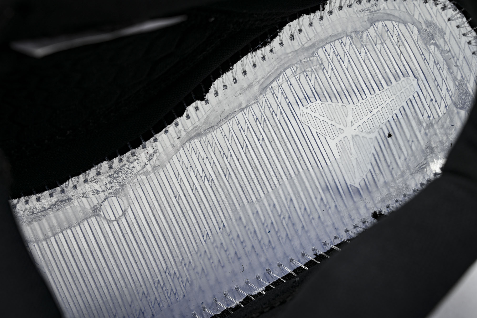 NK Kobe 11 Mamba Day ID 黑金 科比11 ZK11篮球鞋 IU4902-900 #YZ001 40 NK Kobe 11 Mamba Day ID 黑金 科比11 ZK11篮球鞋 IU4902-900 #YZ001 40