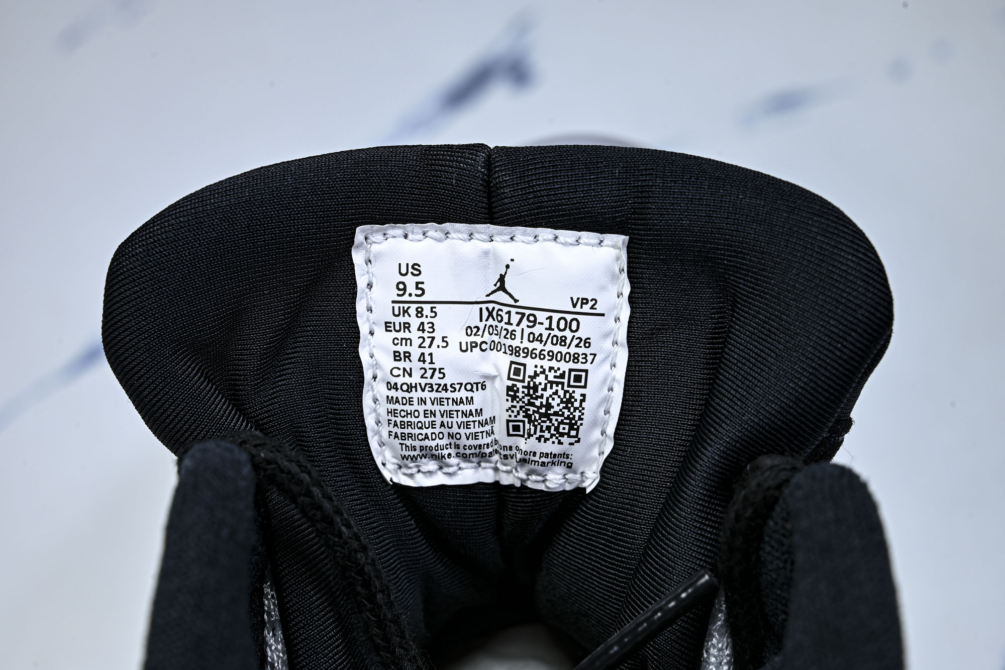 Jordan Air Jordan 9 Retro OG Space Jam 经典舒适 复古篮球鞋 男女同款 白黑 IX Jordan Air Jordan 9 Retro OG Space Jam 经典舒适 复古篮球鞋 男女同款 白黑 IX