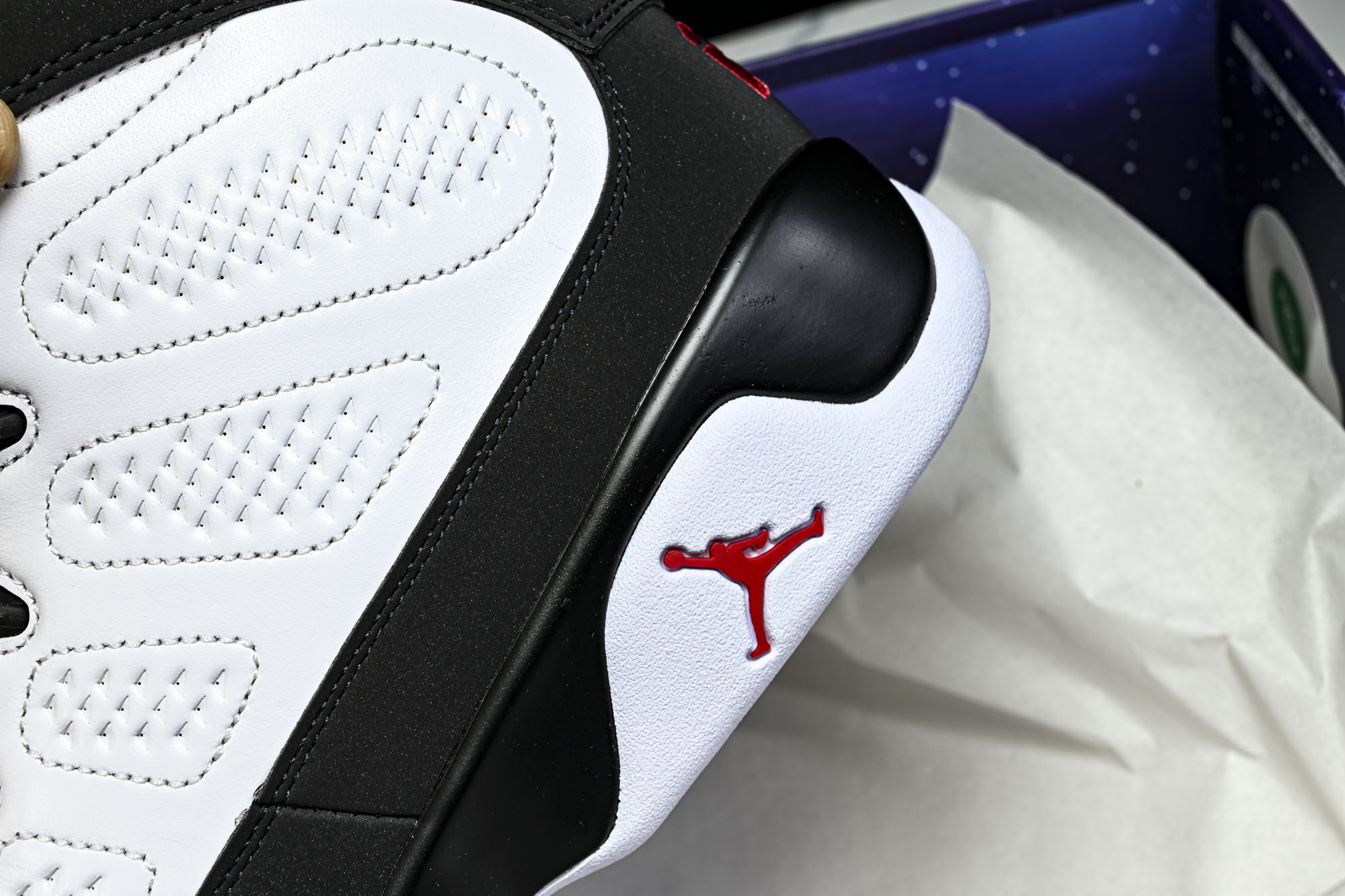 Jordan Air Jordan 9 Retro OG Space Jam 经典舒适 复古篮球鞋 男女同款 白黑 IX Jordan Air Jordan 9 Retro OG Space Jam 经典舒适 复古篮球鞋 男女同款 白黑 IX
