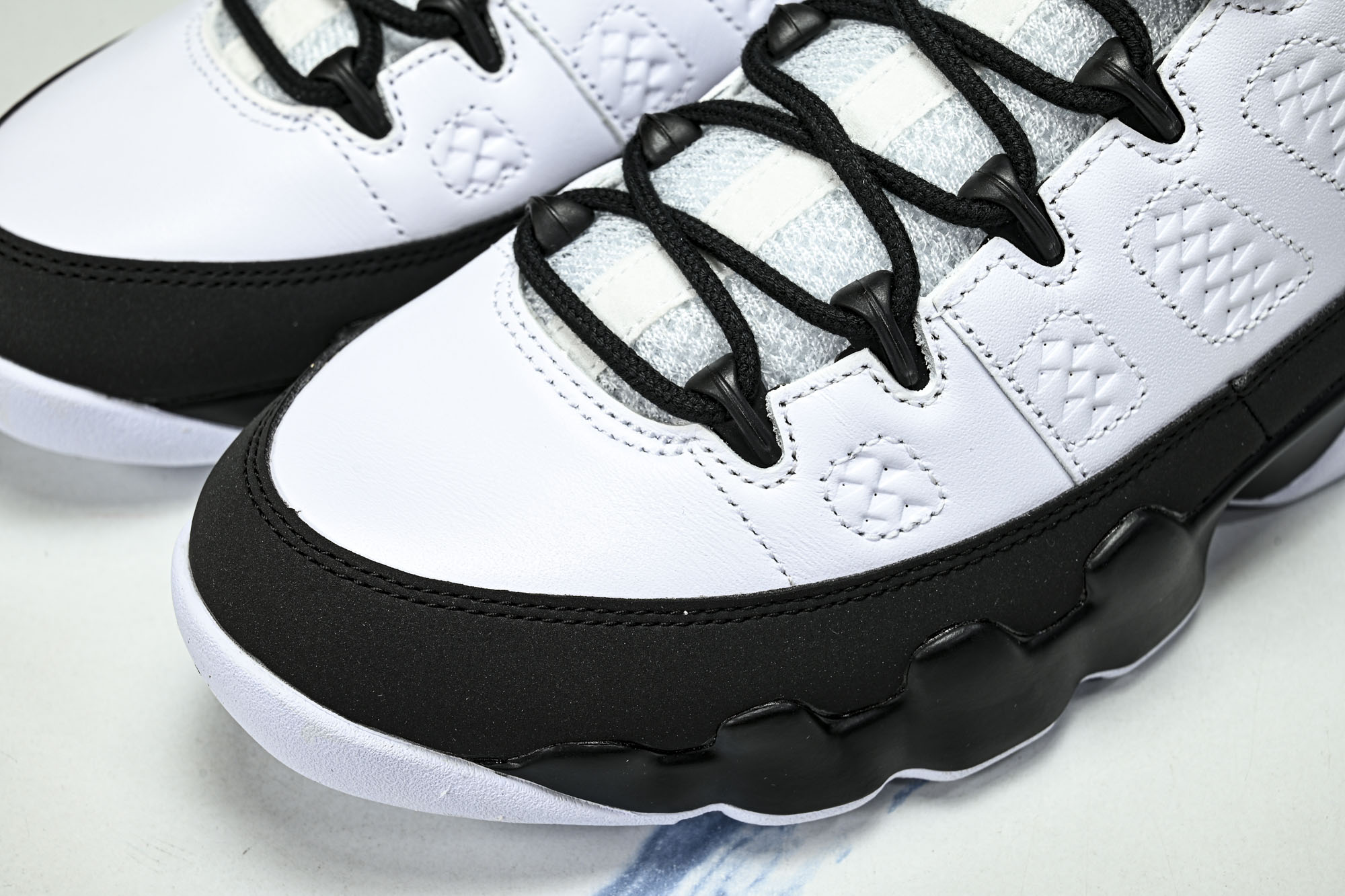 Jordan Air Jordan 9 Retro OG Space Jam 经典舒适 复古篮球鞋 男女同款 AJ9白黑 Jordan Air Jordan 9 Retro OG Space Jam 经典舒适 复古篮球鞋 男女同款 AJ9白黑