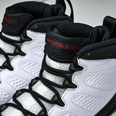 Jordan Air Jordan 9 Retro OG Space Jam 经典舒适 复古篮球鞋 男女同款 AJ9白黑 Jordan Air Jordan 9 Retro OG Space Jam 经典舒适 复古篮球鞋 男女同款 AJ9白黑