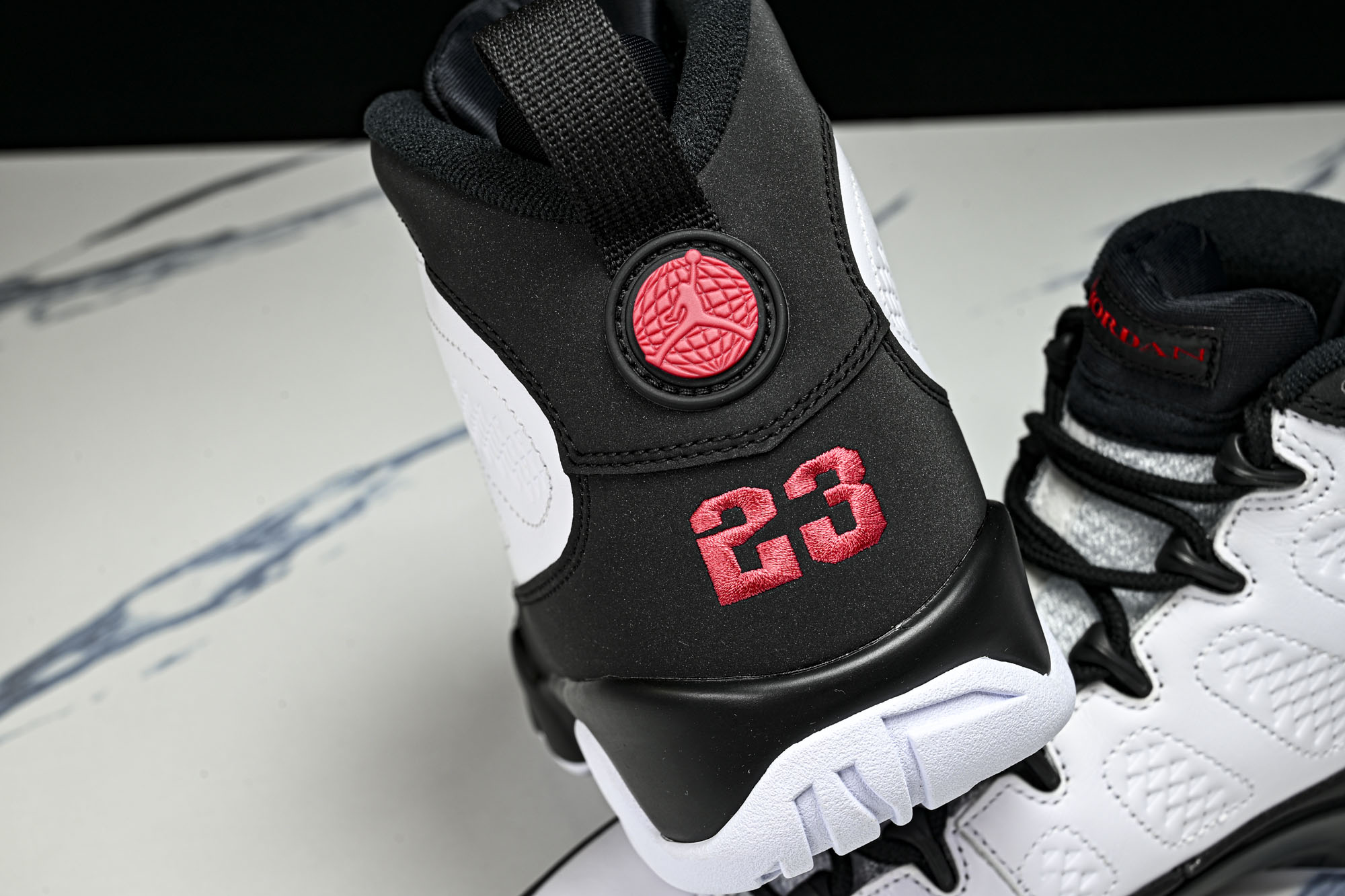 Jordan Air Jordan 9 Retro OG Space Jam 经典舒适 复古篮球鞋 男女同款 AJ9白黑 Jordan Air Jordan 9 Retro OG Space Jam 经典舒适 复古篮球鞋 男女同款 AJ9白黑