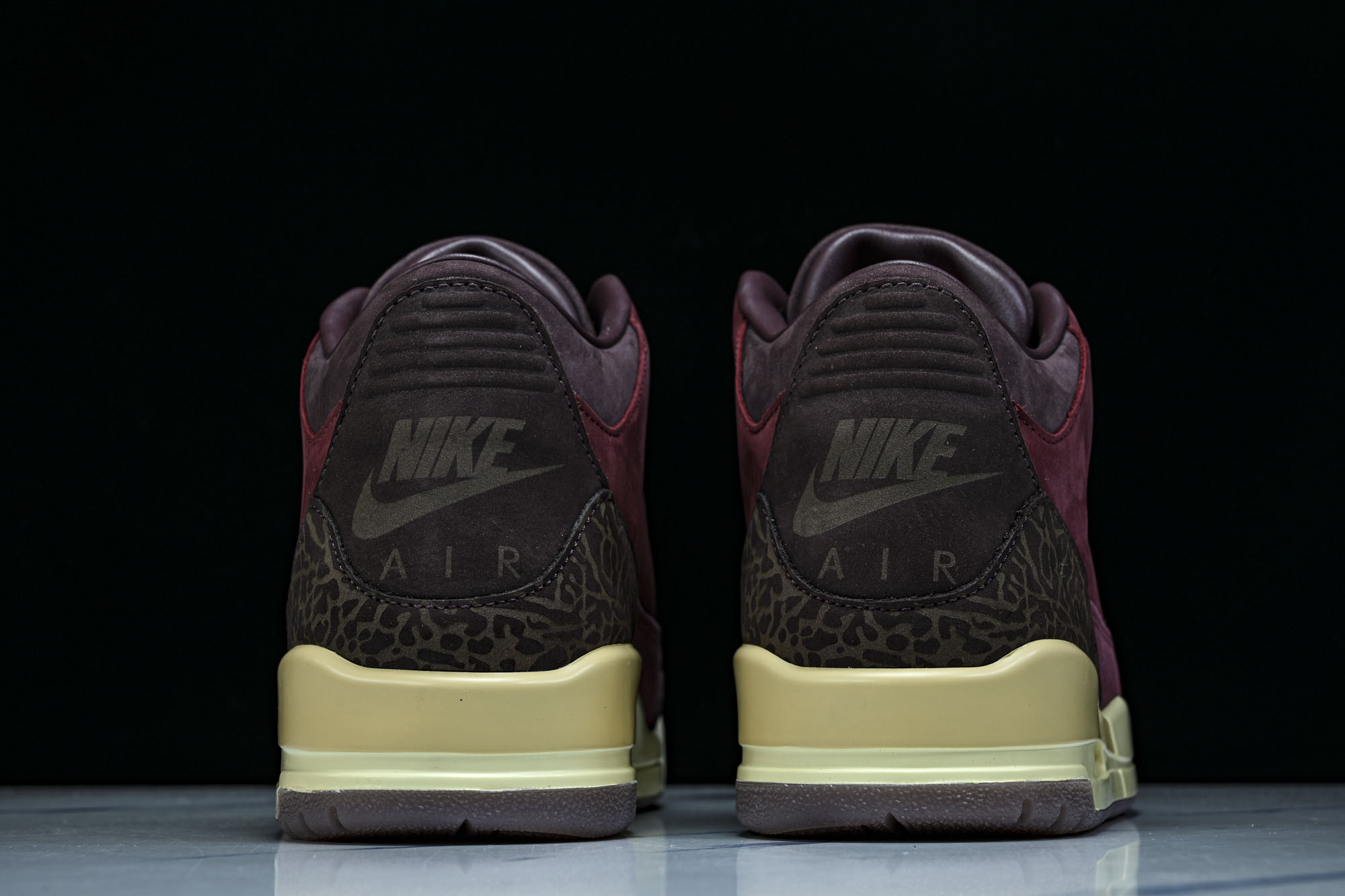 Air Jordan 3 “Bin 23”AJ3酒红色限量复古低帮篮球鞋IO7744-600 #YZ001-4 40 4 Air Jordan 3 “Bin 23”AJ3酒红色限量复古低帮篮球鞋IO7744-600 #YZ001-4 40 4