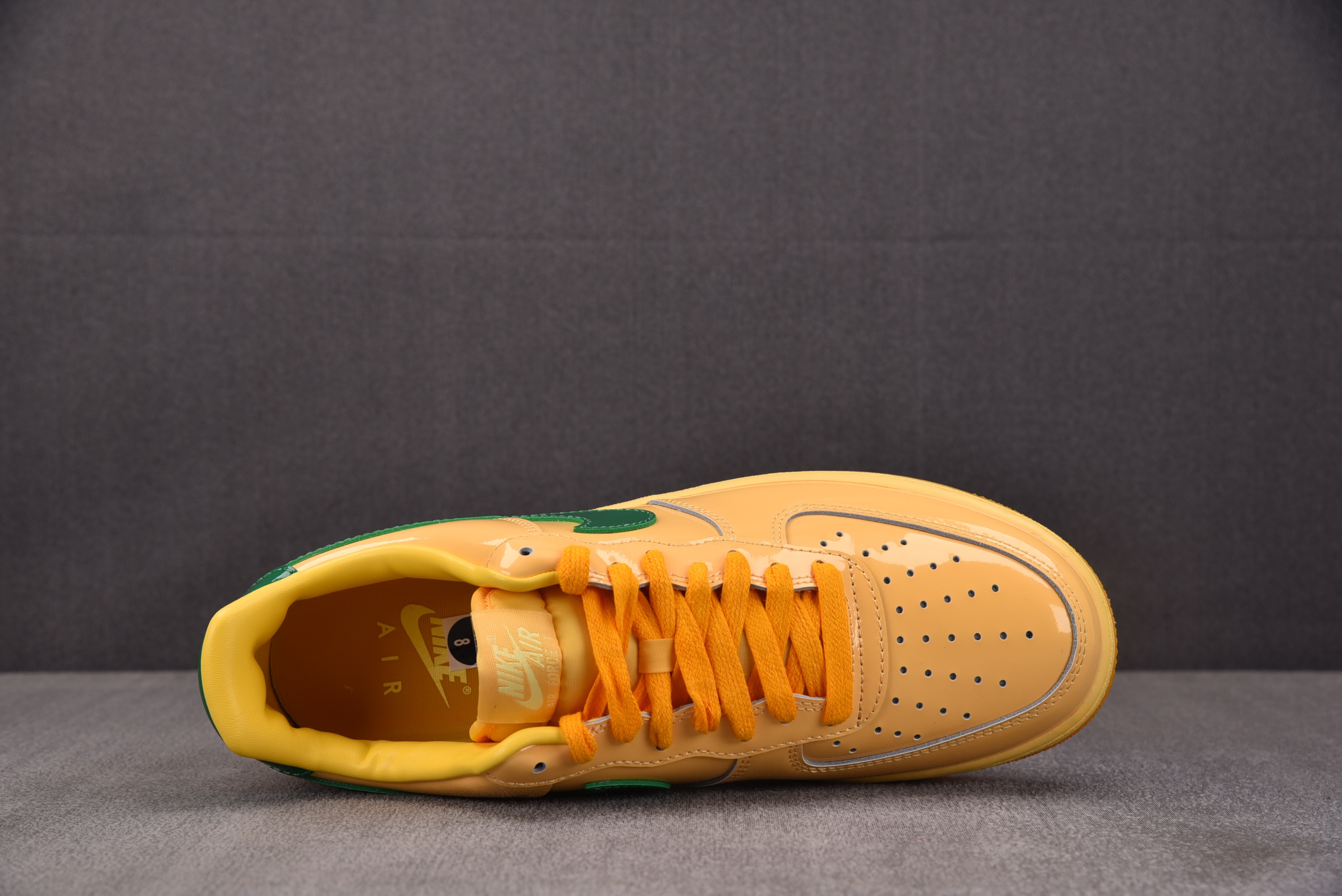 NK Air Force 1 Low Patent Leather Topaz Gold Pine Green 黄绿 I NK Air Force 1 Low Patent Leather Topaz Gold Pine Green 黄绿 I