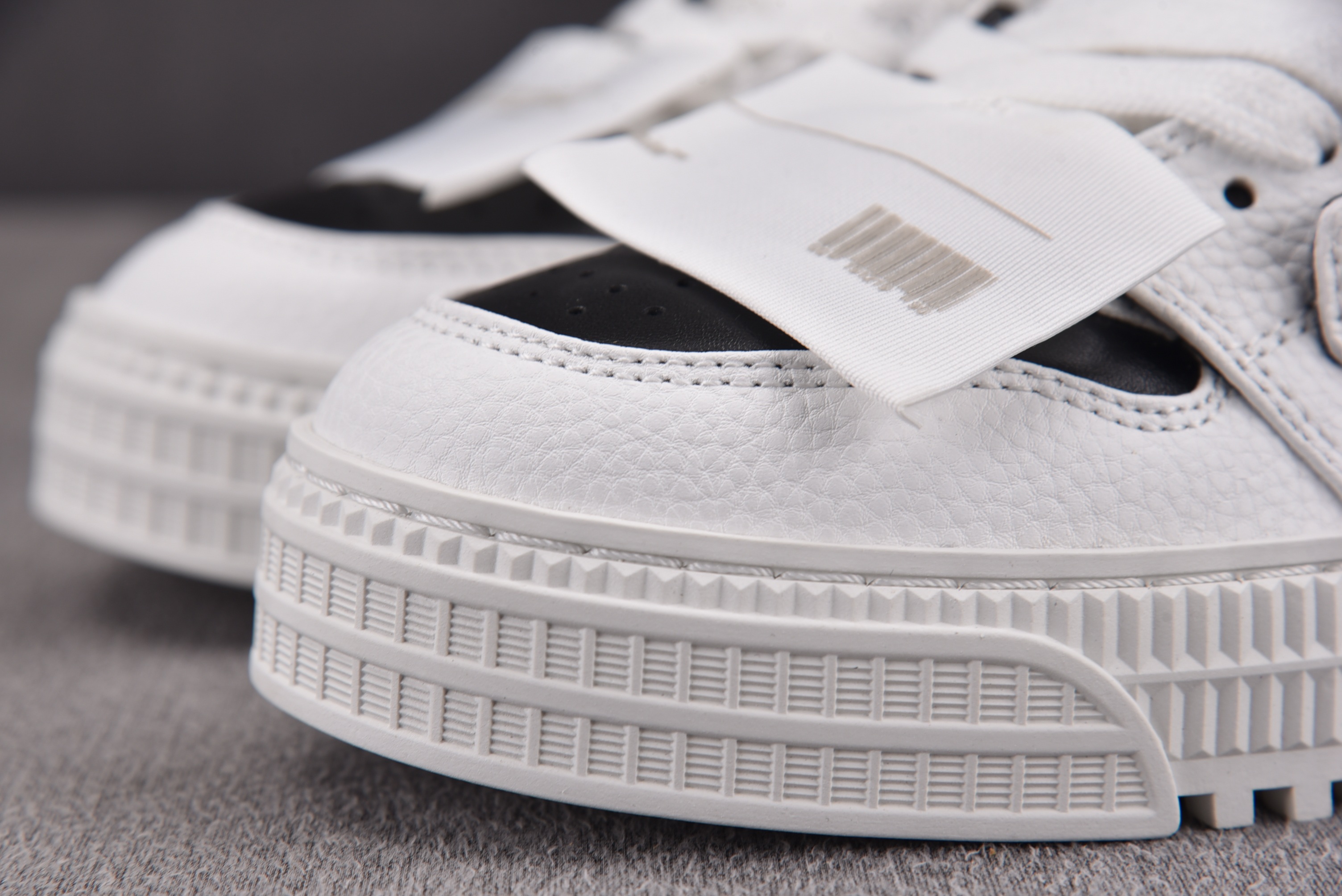 【纯原】OFF-WHITE 3.0 Off Court 白黑 #YZ002 36-47