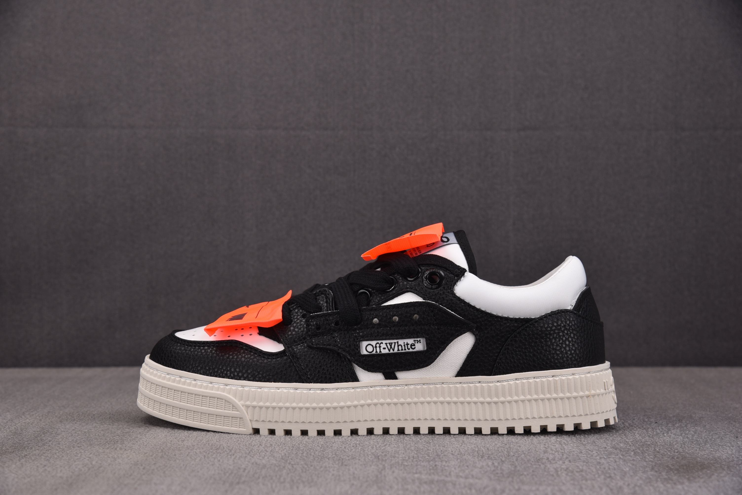 【纯原】OFF-WHITE 3.0 Off Court 黑白 #YZ002 36-47