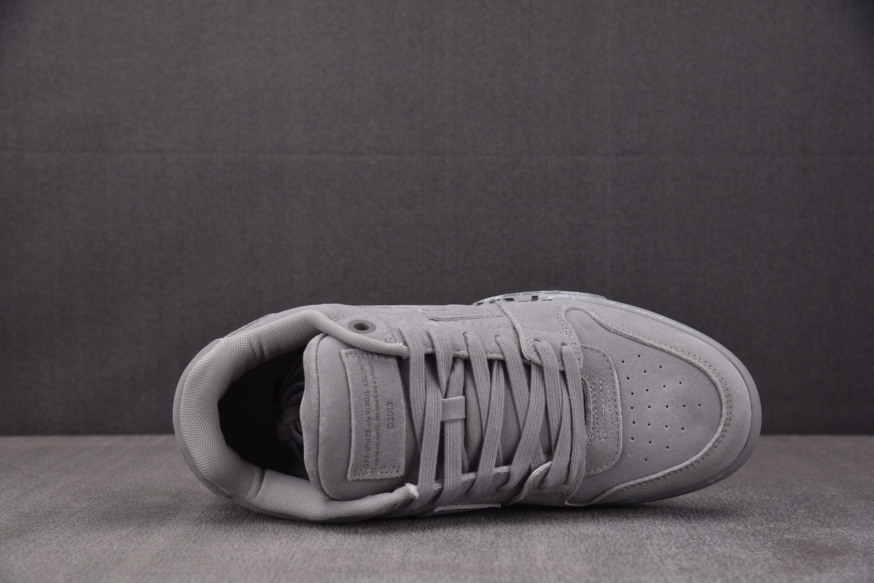 【纯原】OFF-WHITE Out of Office 绒面水泥灰 #YZ002 36-47