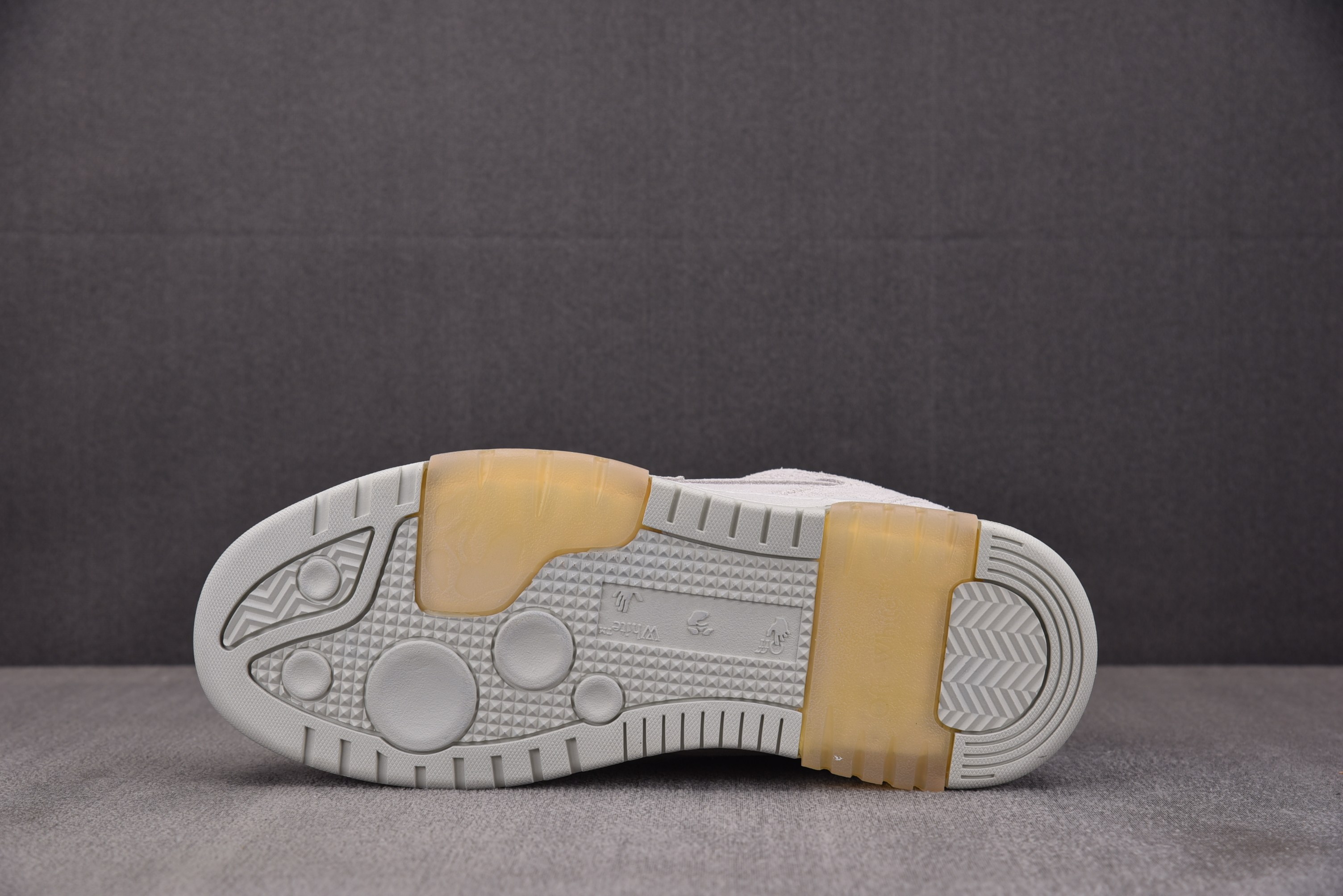 【纯原】OFF-WHITE Out of Office 绒面灰 #YZ002 36-47