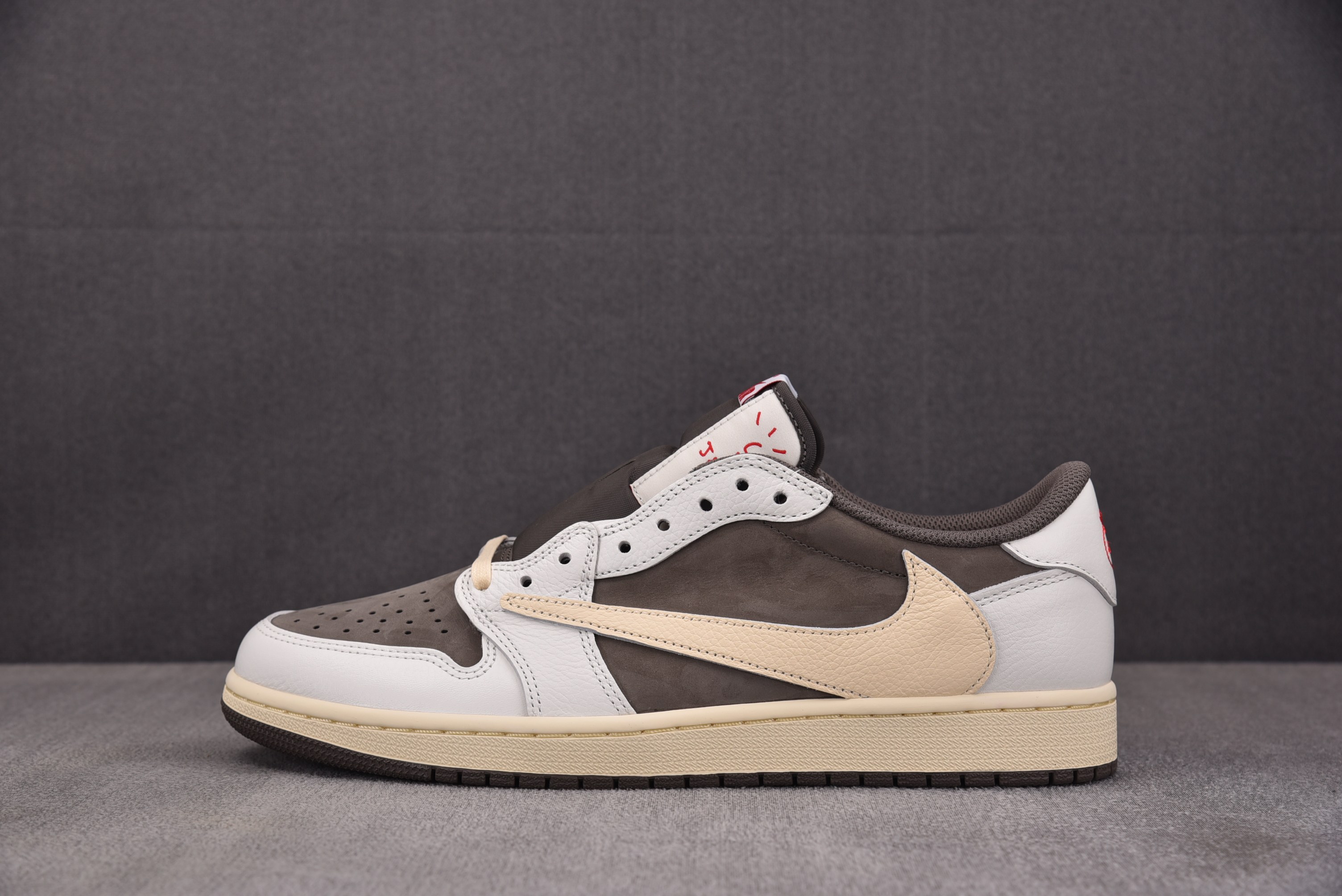 Air Jordan 1 Retro Low OG SP Travis Scott Reverse Mocha 白棕摩卡