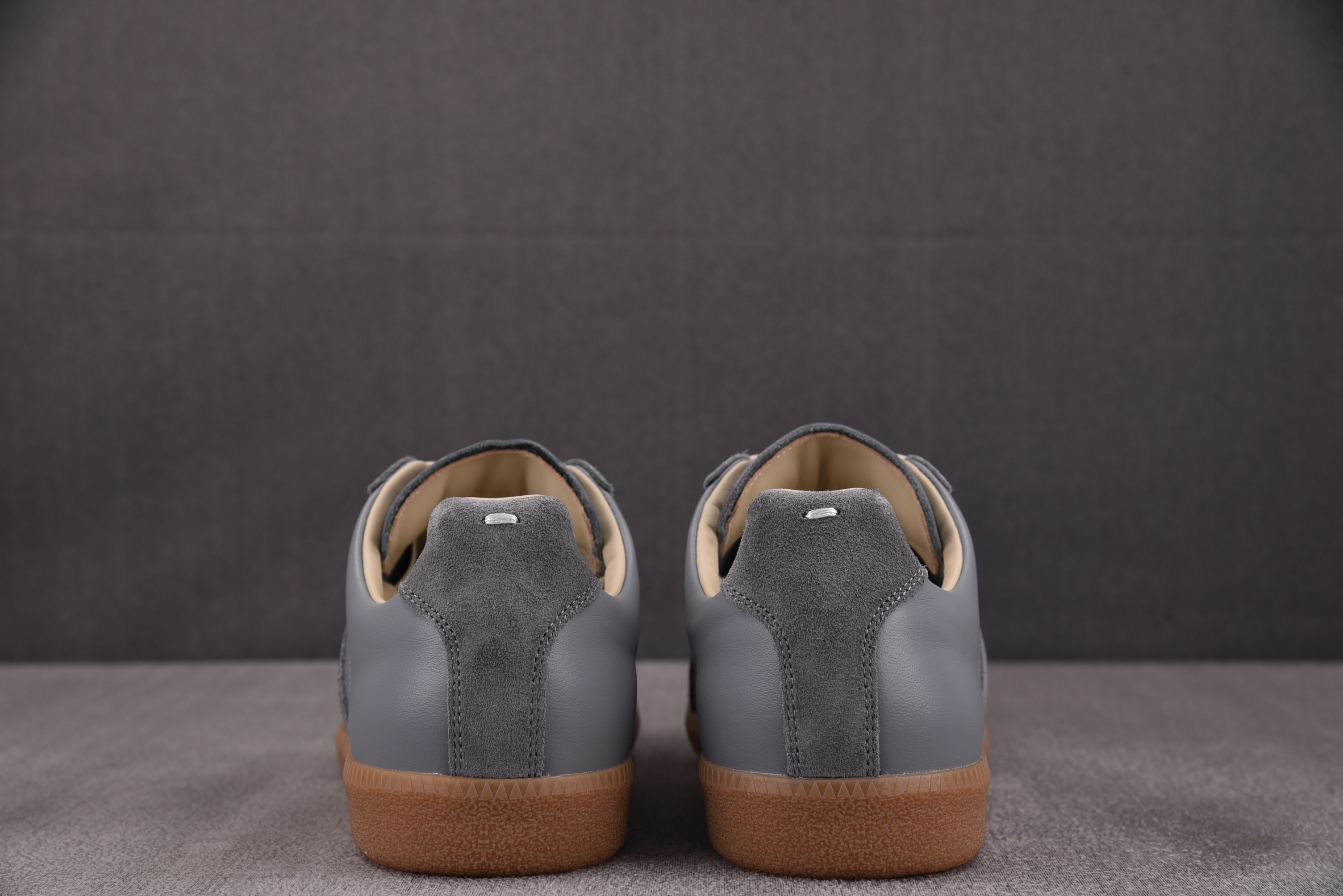 Maison Margiela Replica Painted 梅森·马吉拉 灰色  #YZ023-6 40-47(支持