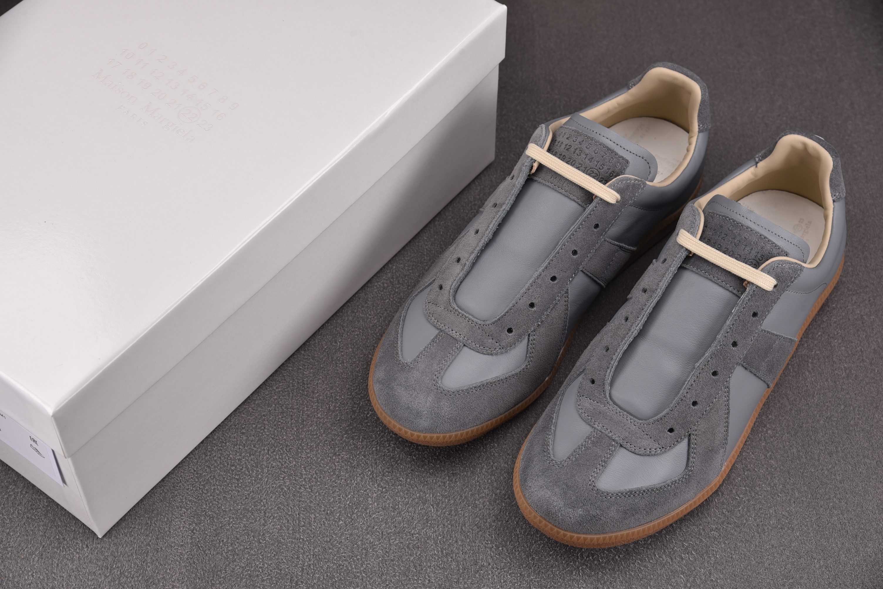 Maison Margiela Replica Painted 梅森·马吉拉 灰色  #YZ023-6 40-47(支持